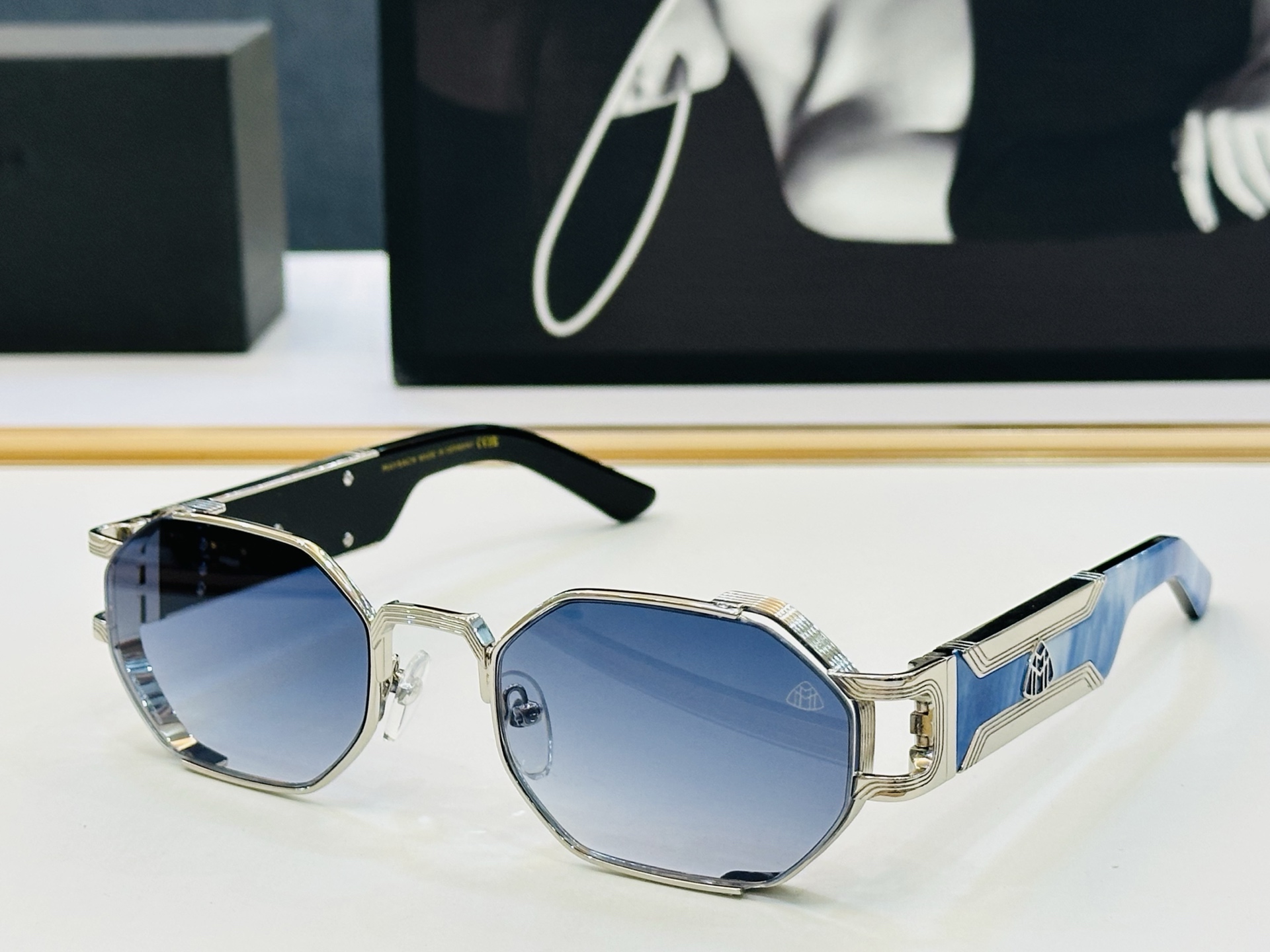 高品质 迈巴赫 🎉🎉做工精美💕💕MAYBAC*H Z158 Size：55口22-143 质感十足 b👍