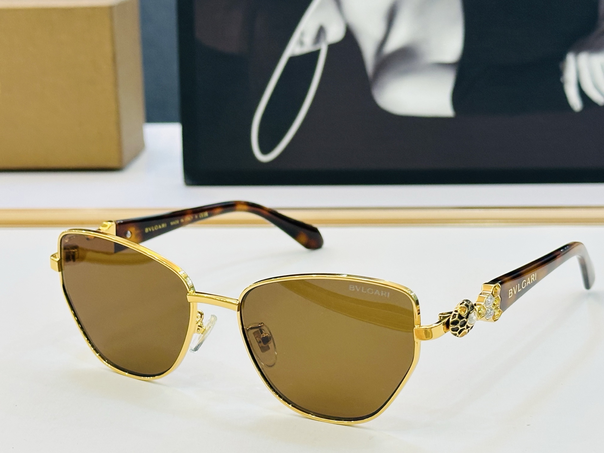 🆕款 官网同售 宝格家 BV1809LU 👍 Size ：56口17-145 绝对要买😎品质非常完美 b