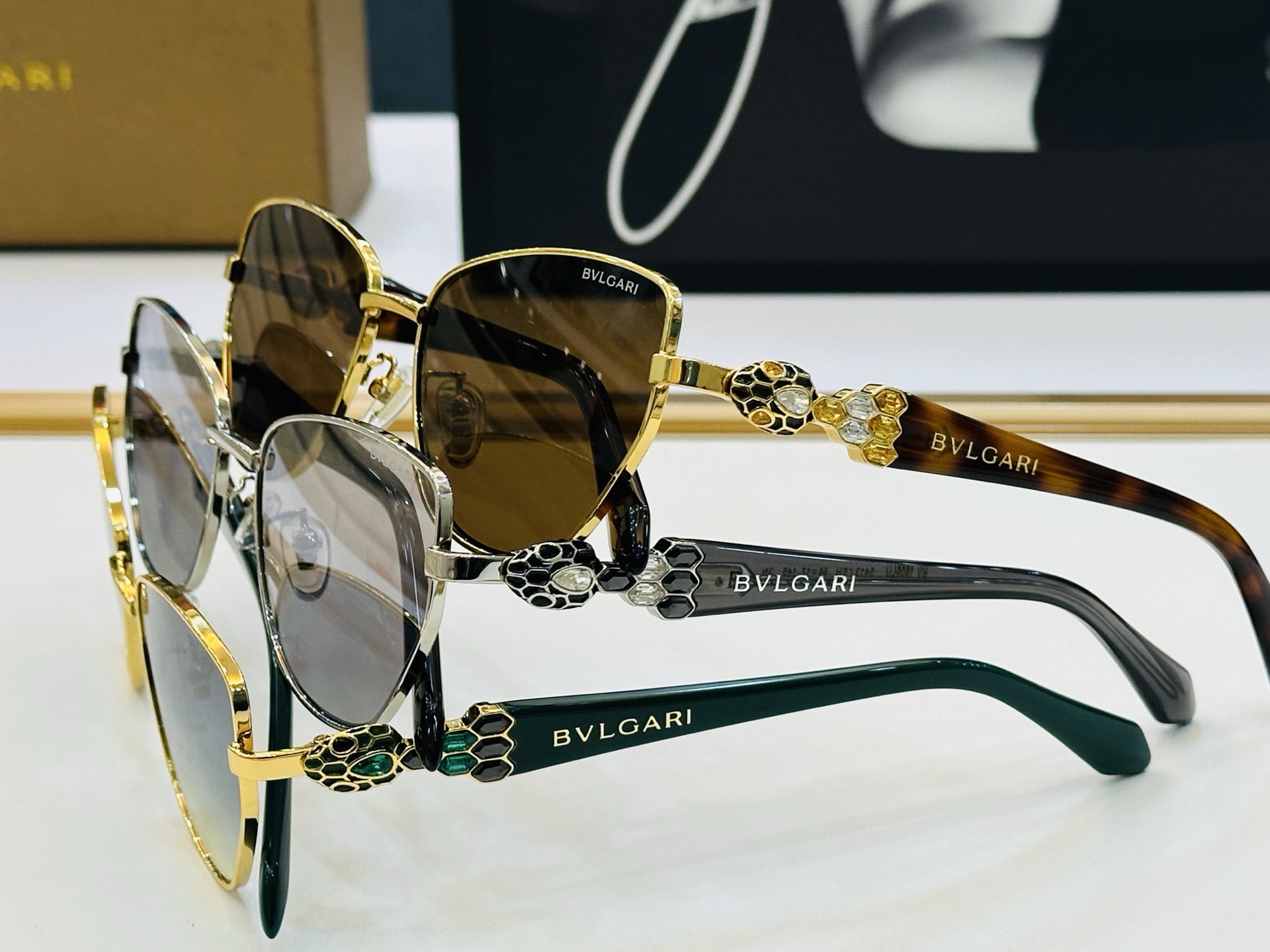 🆕款 官网同售 宝格家 BV1809LU 👍 Size ：56口17-145 绝对要买😎品质非常完美 b