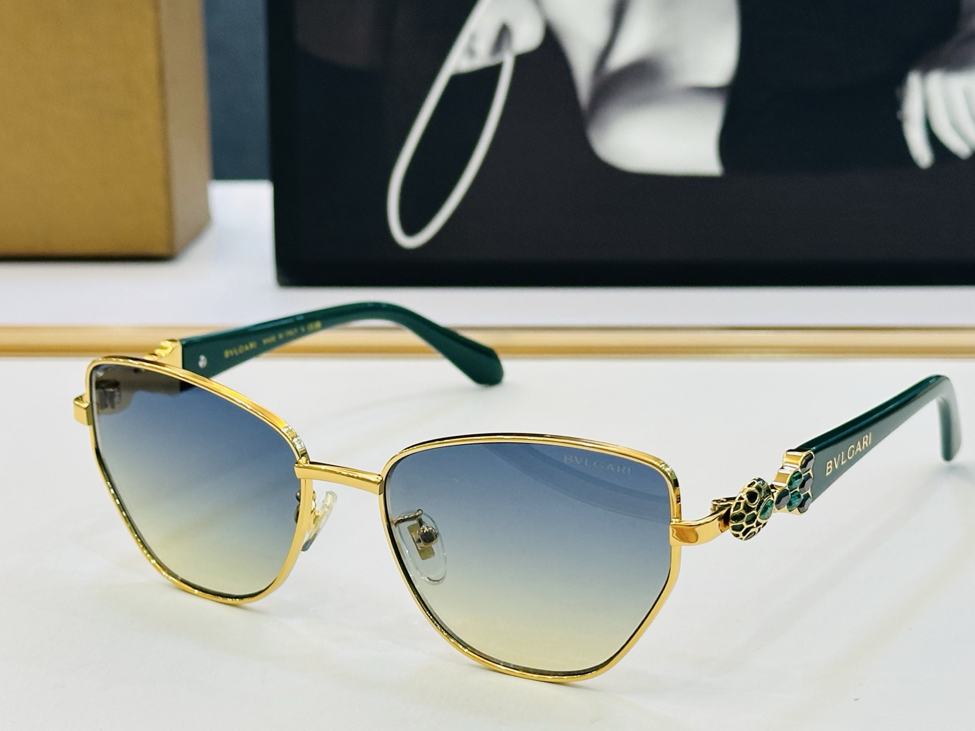 🆕款 官网同售 宝格家 BV1809LU 👍 Size ：56口17-145 绝对要买😎品质非常完美 b