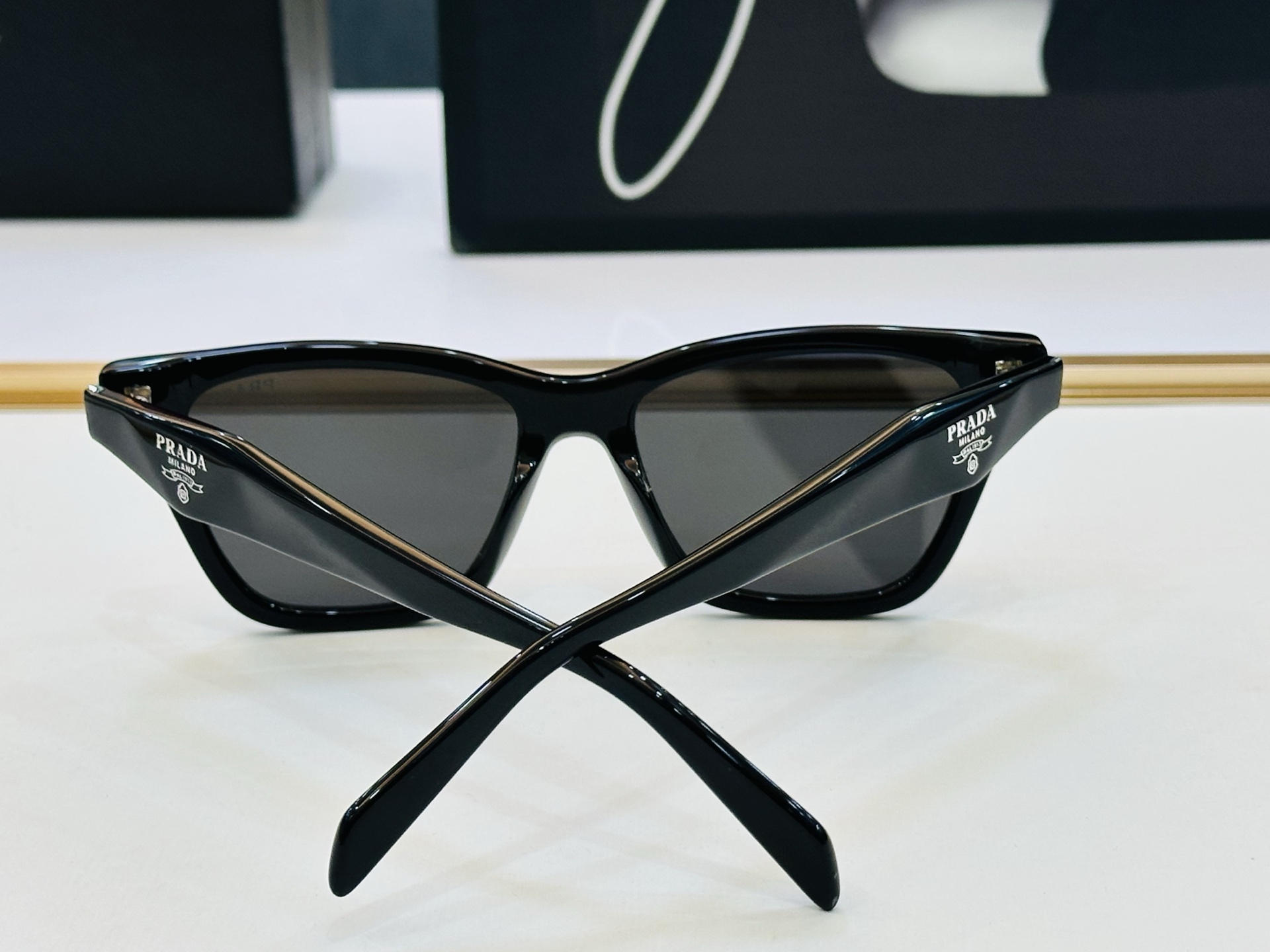 🔺PRAD*🔻普家 PR C07 Size：51口18-145 眼镜系列堪称精湛制作 彰显独特个 C最新