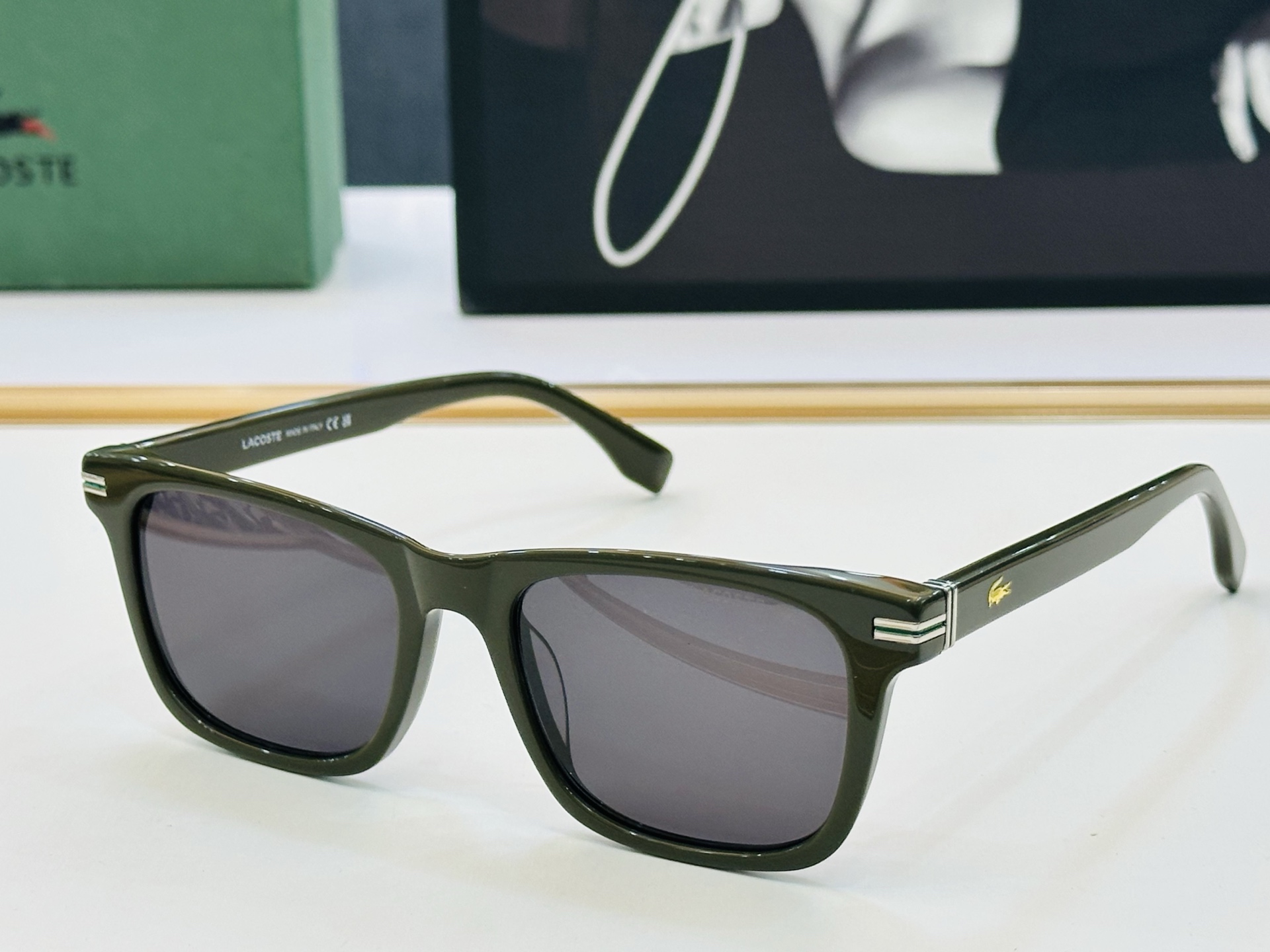 🆕 鳄鱼 LACOSTE 最新款L6050 Size：54口19-145 💫💫时尚舒适 💍Z超轻 太阳镜