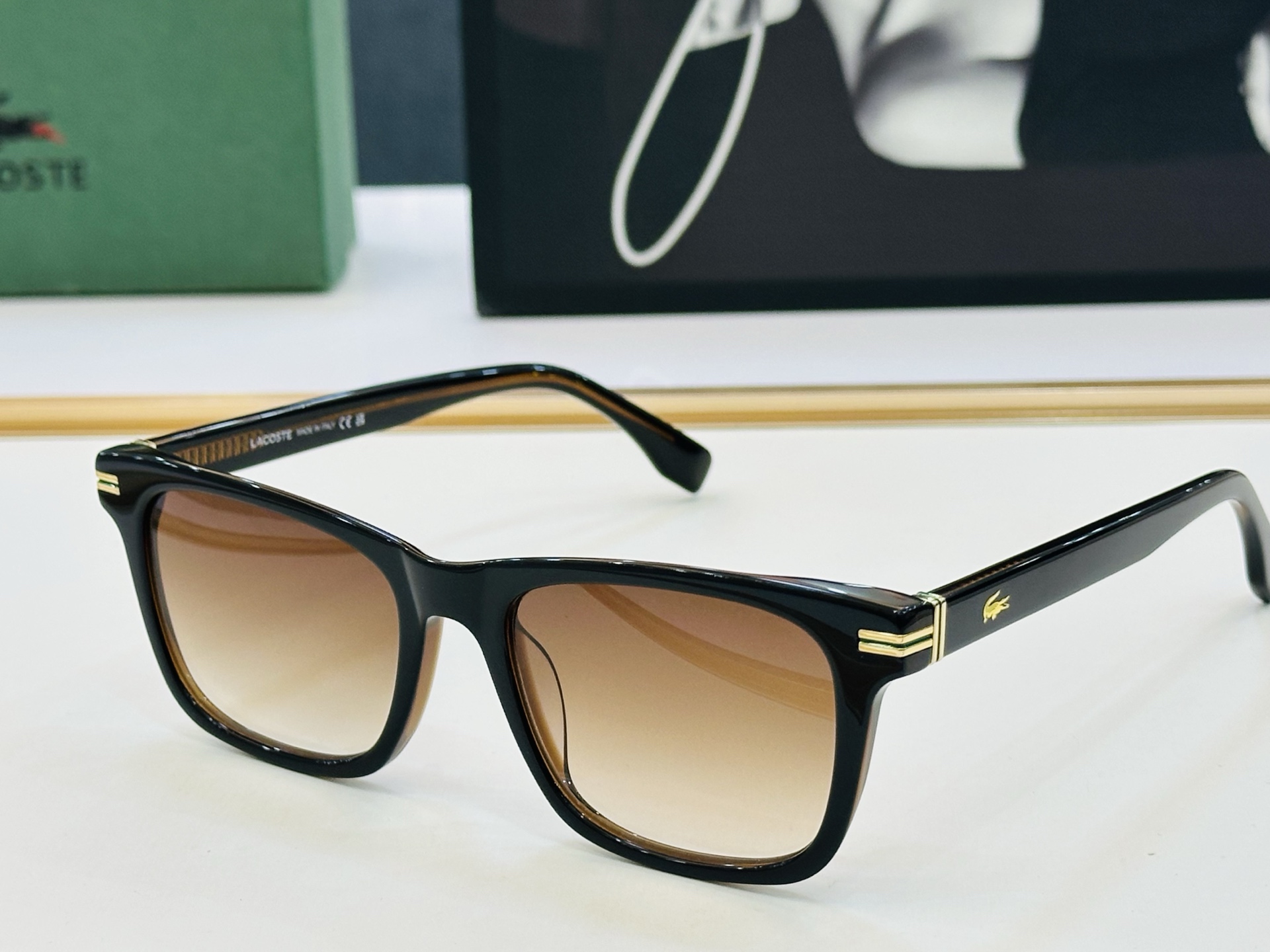 🆕 鳄鱼 LACOSTE 最新款L6050 Size：54口19-145 💫💫时尚舒适 💍Z超轻 太阳镜