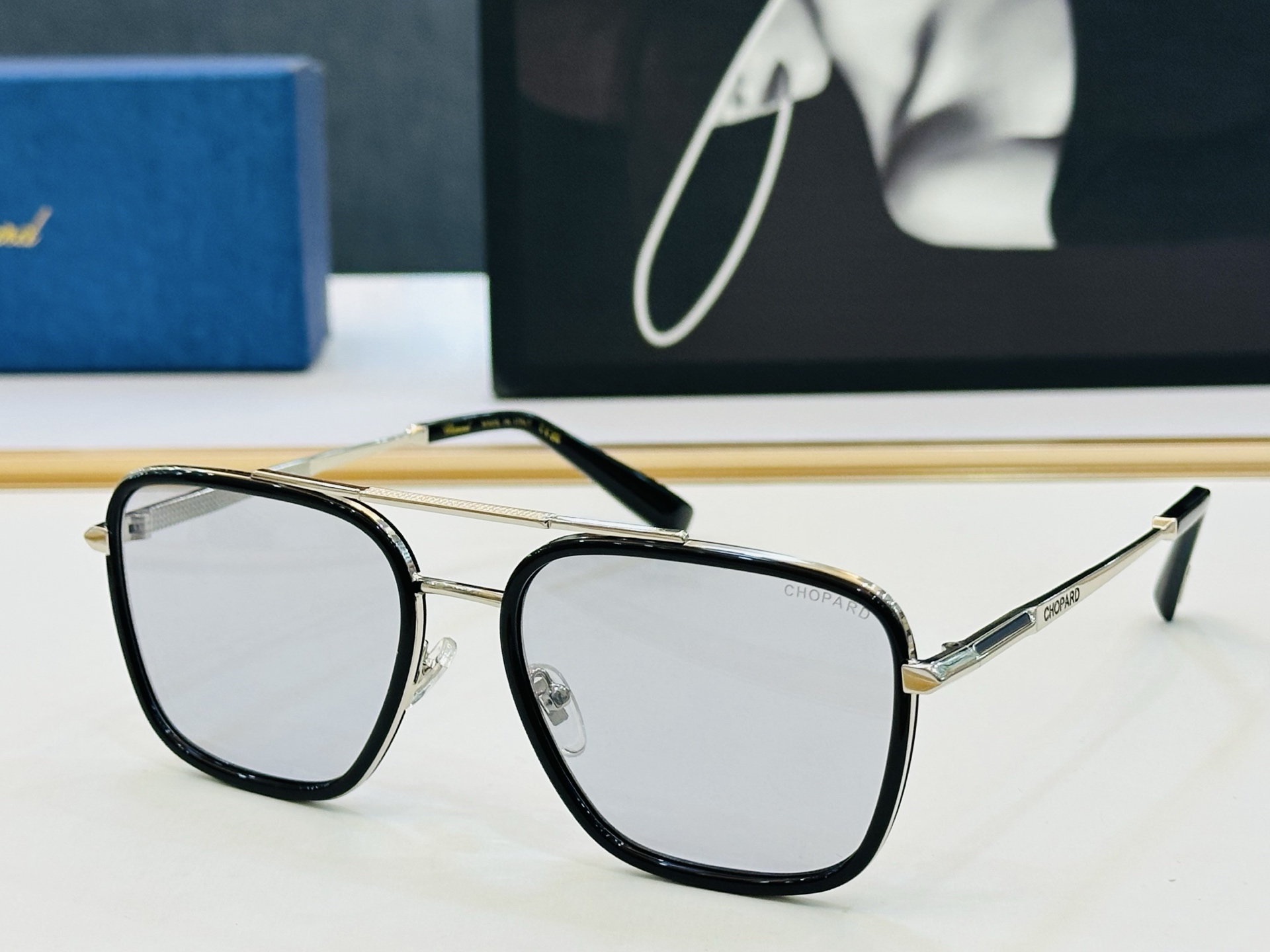 肖邦 🎩 SCHL24V Size：58口17-145 充满活力的 展现独特个性🌟展现大气的你 L高品质