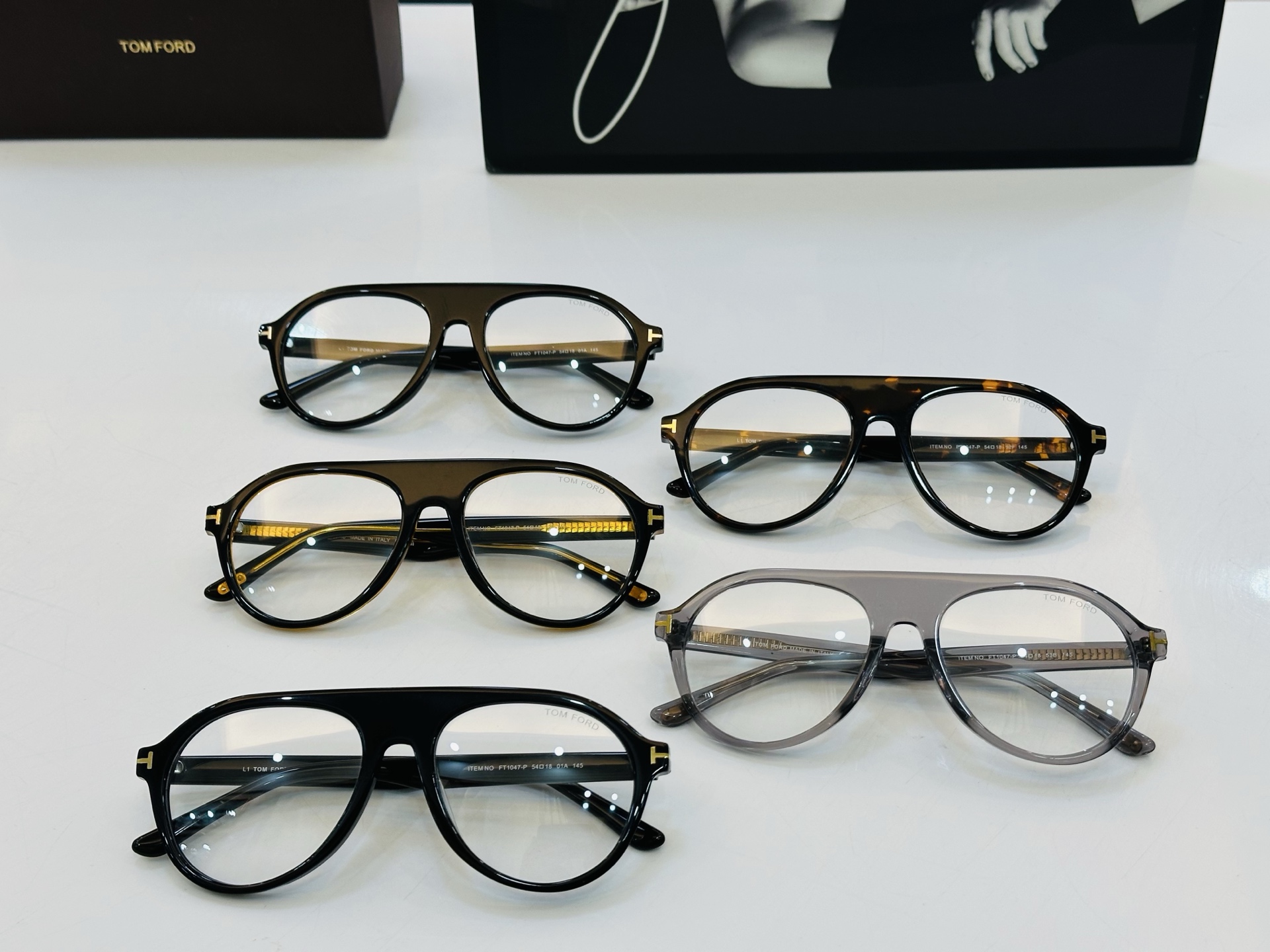 新款 🔺TOM FOR*🔻 汤姆家 官网新款 FT1047 Size：54口18-145 经典时尚 C🔝