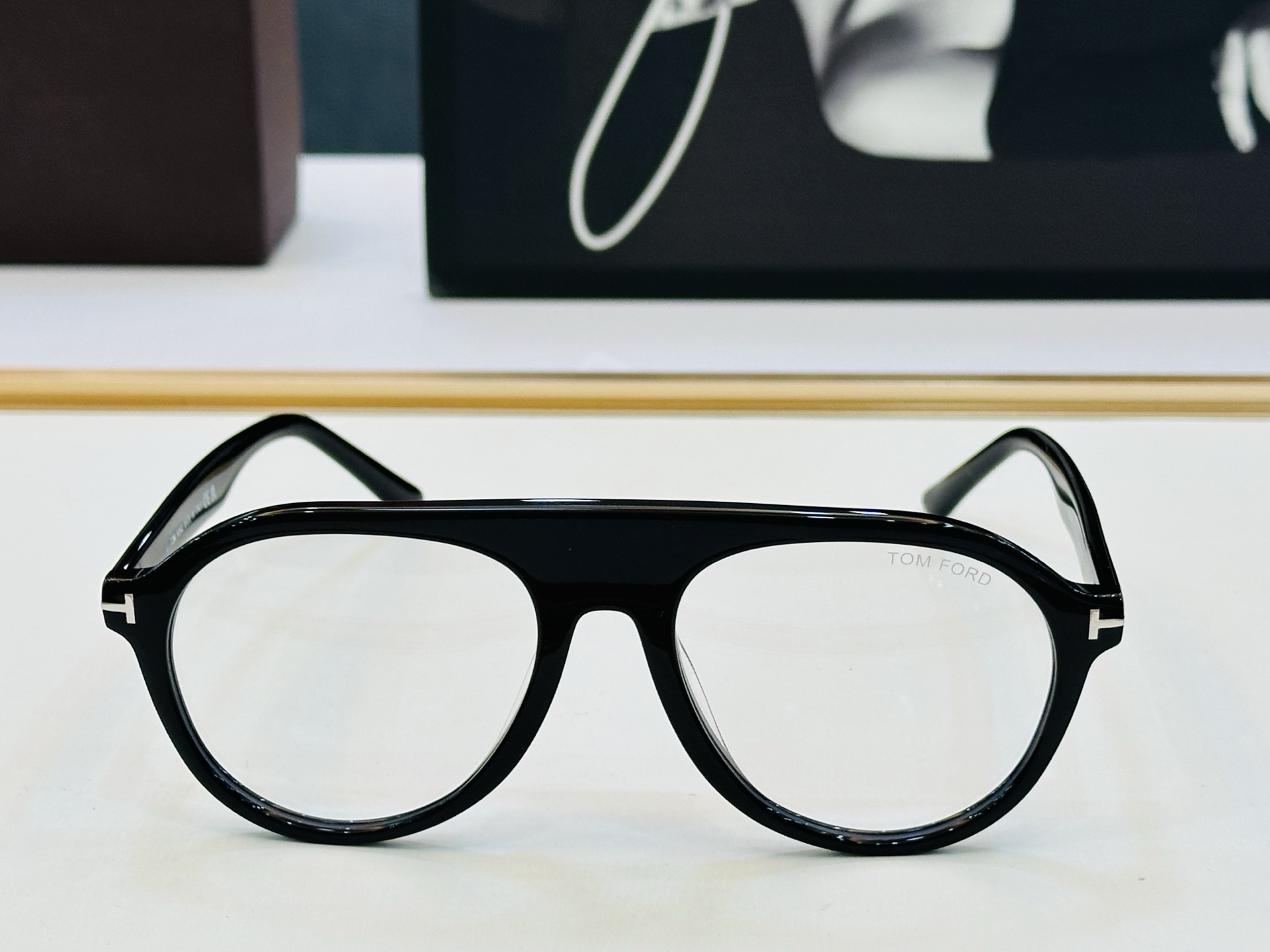 新款 🔺TOM FOR*🔻 汤姆家 官网新款 FT1047 Size：54口18-145 经典时尚 C🔝