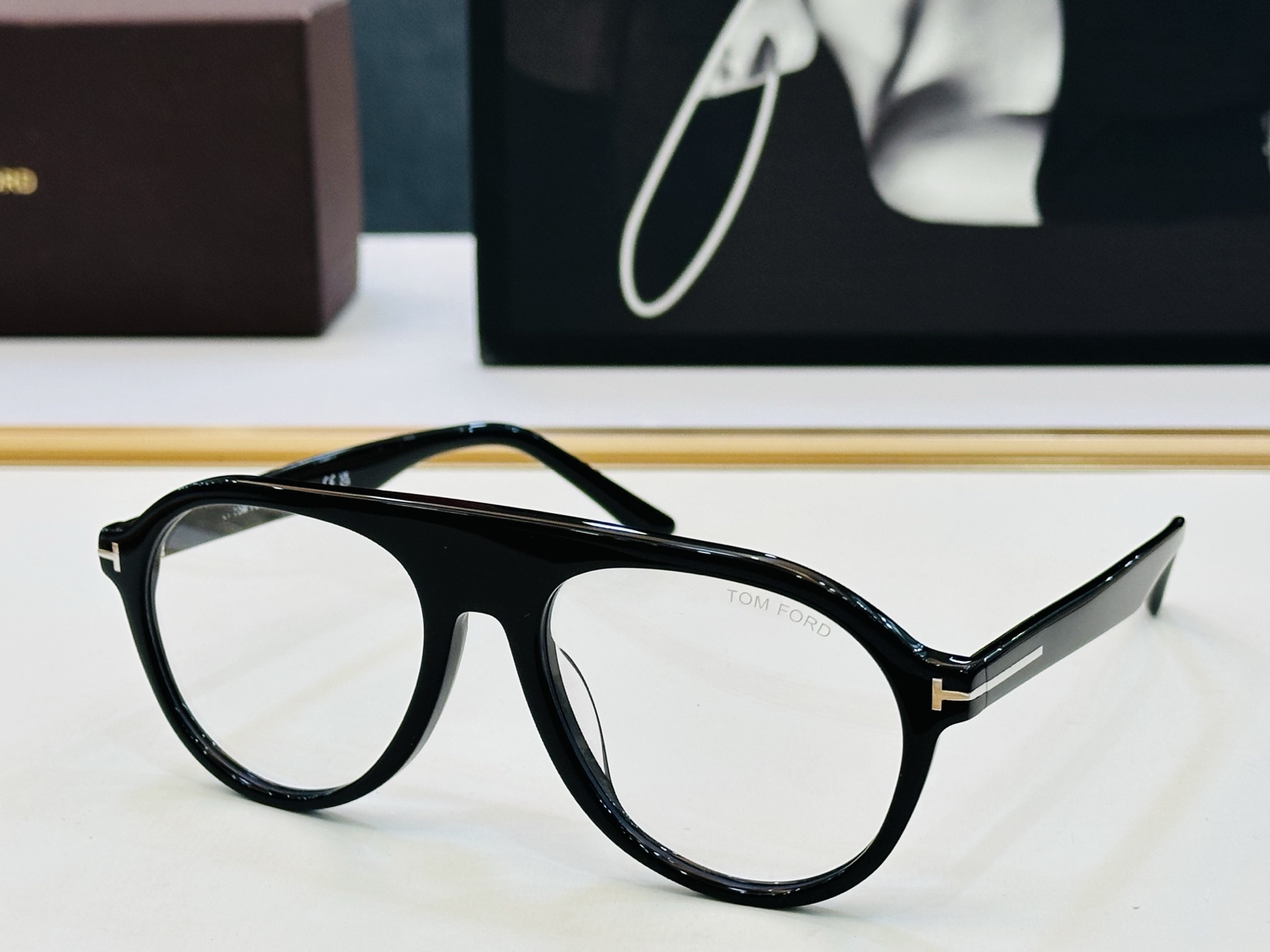 新款 🔺TOM FOR*🔻 汤姆家 官网新款 FT1047 Size：54口18-145 经典时尚 C🔝