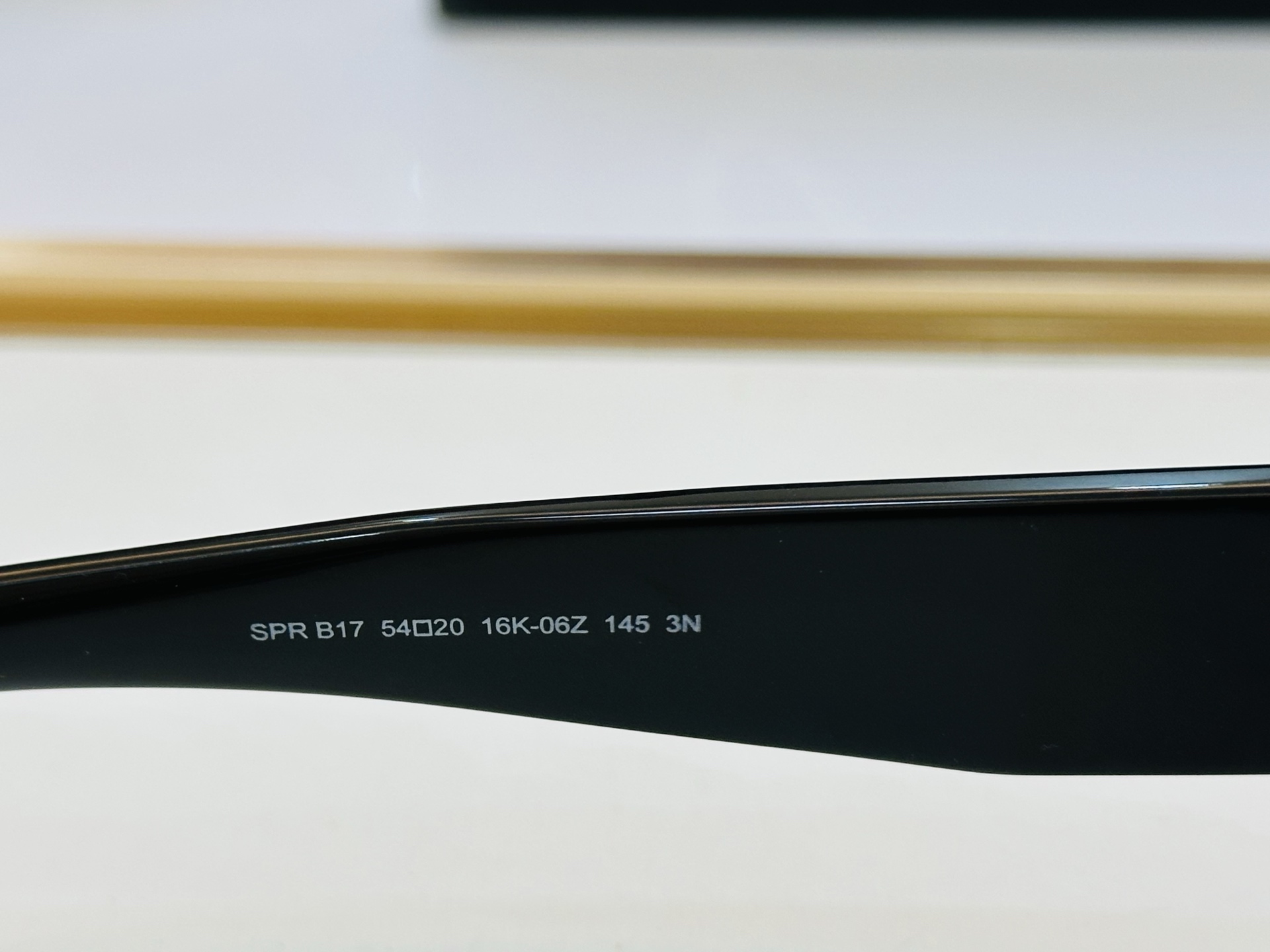 🔺PRAD*🔻普家 PR B17 Size：54口20-145 眼镜系列堪称精湛制作 彰显独特个 C最新