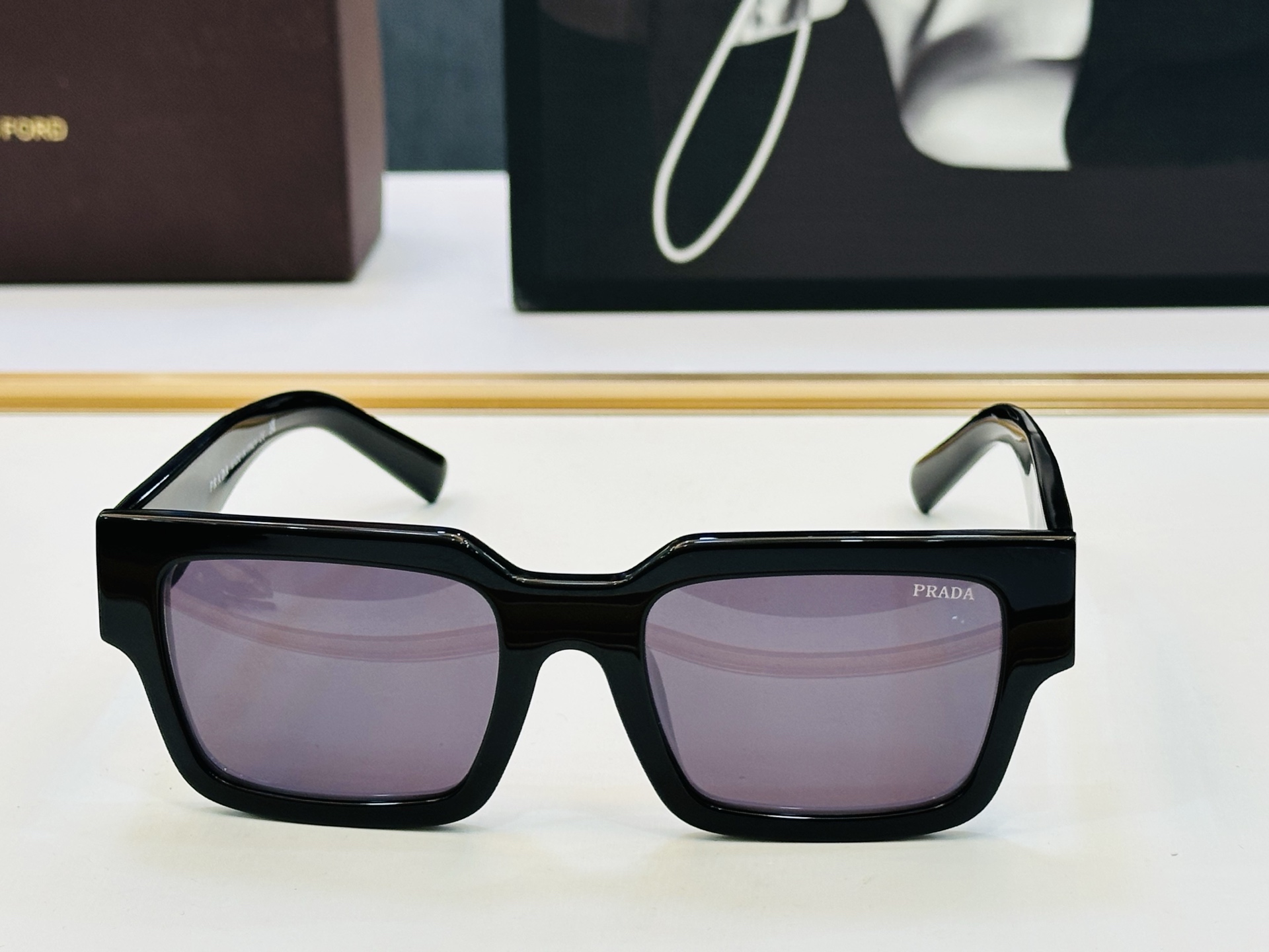 🔺PRAD*🔻普家 PR B17 Size：54口20-145 眼镜系列堪称精湛制作 彰显独特个 C最新