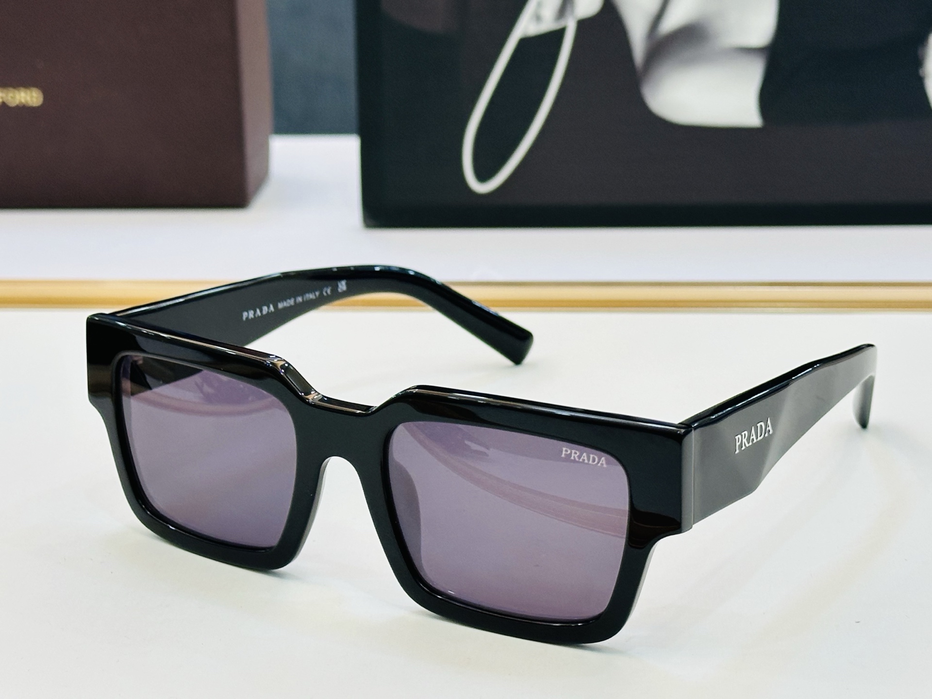🔺PRAD*🔻普家 PR B17 Size：54口20-145 眼镜系列堪称精湛制作 彰显独特个 C最新
