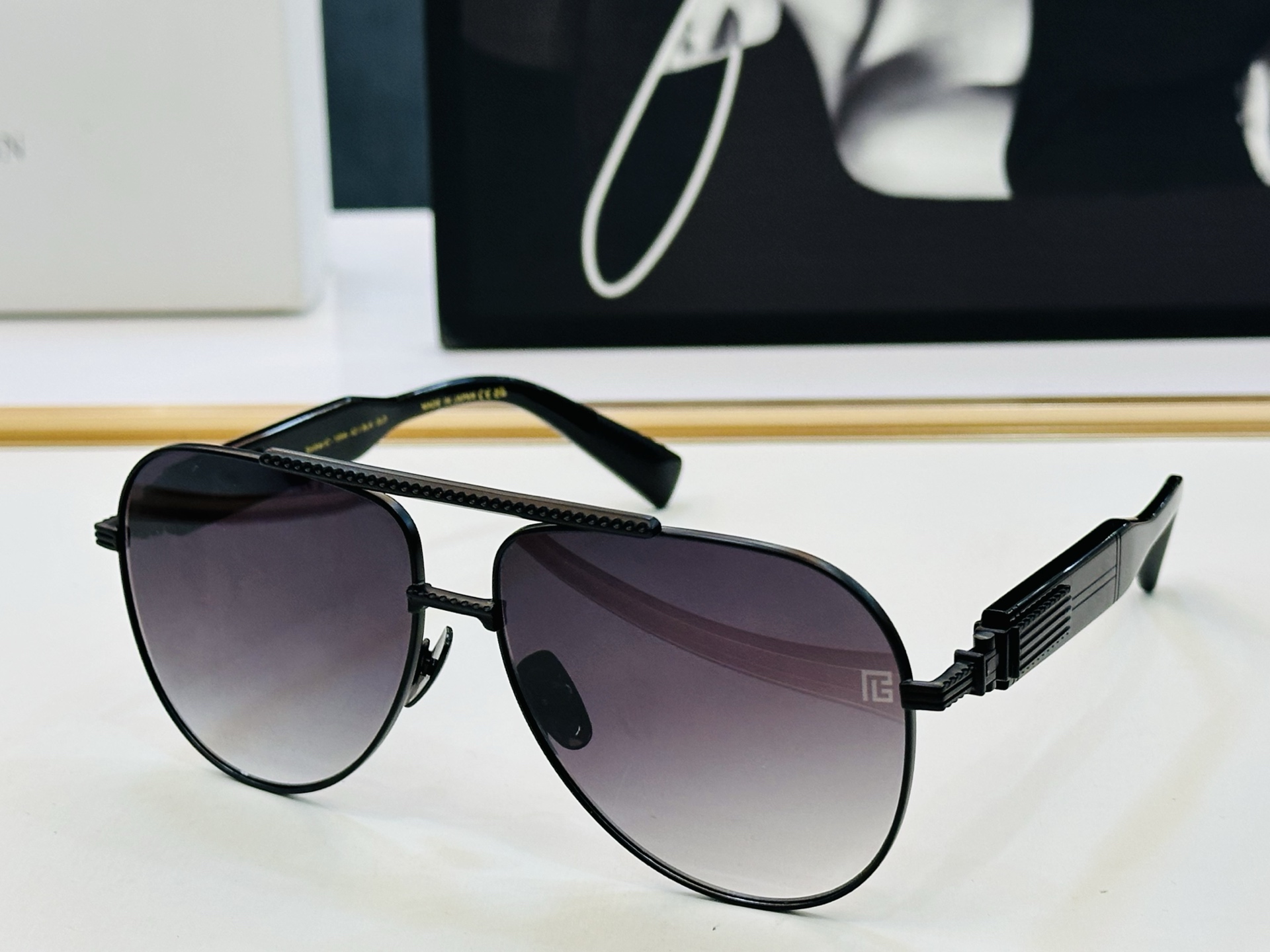 🆕 Balmain巴尔曼🌞男女款太阳镜 内镀蓝膜 B-159A Size：60口14-140 🇨🇳🇨🇳🇨