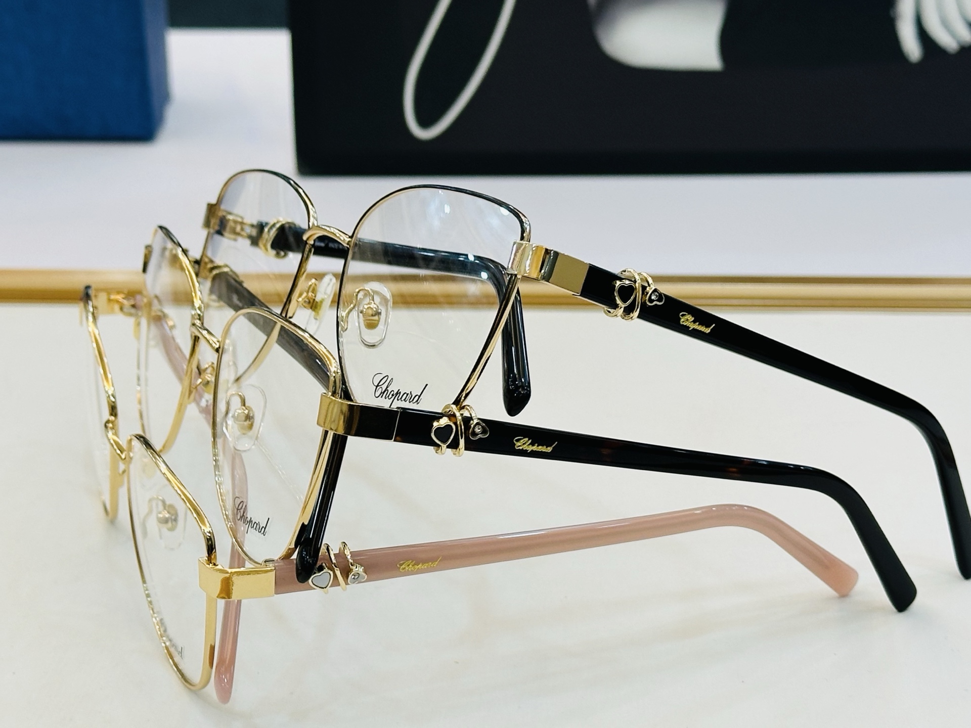 🆕 肖家 精美别致 VCHF661J 👍👍Size：54口18-140 高端框架光学眼镜[呲牙] 每色都