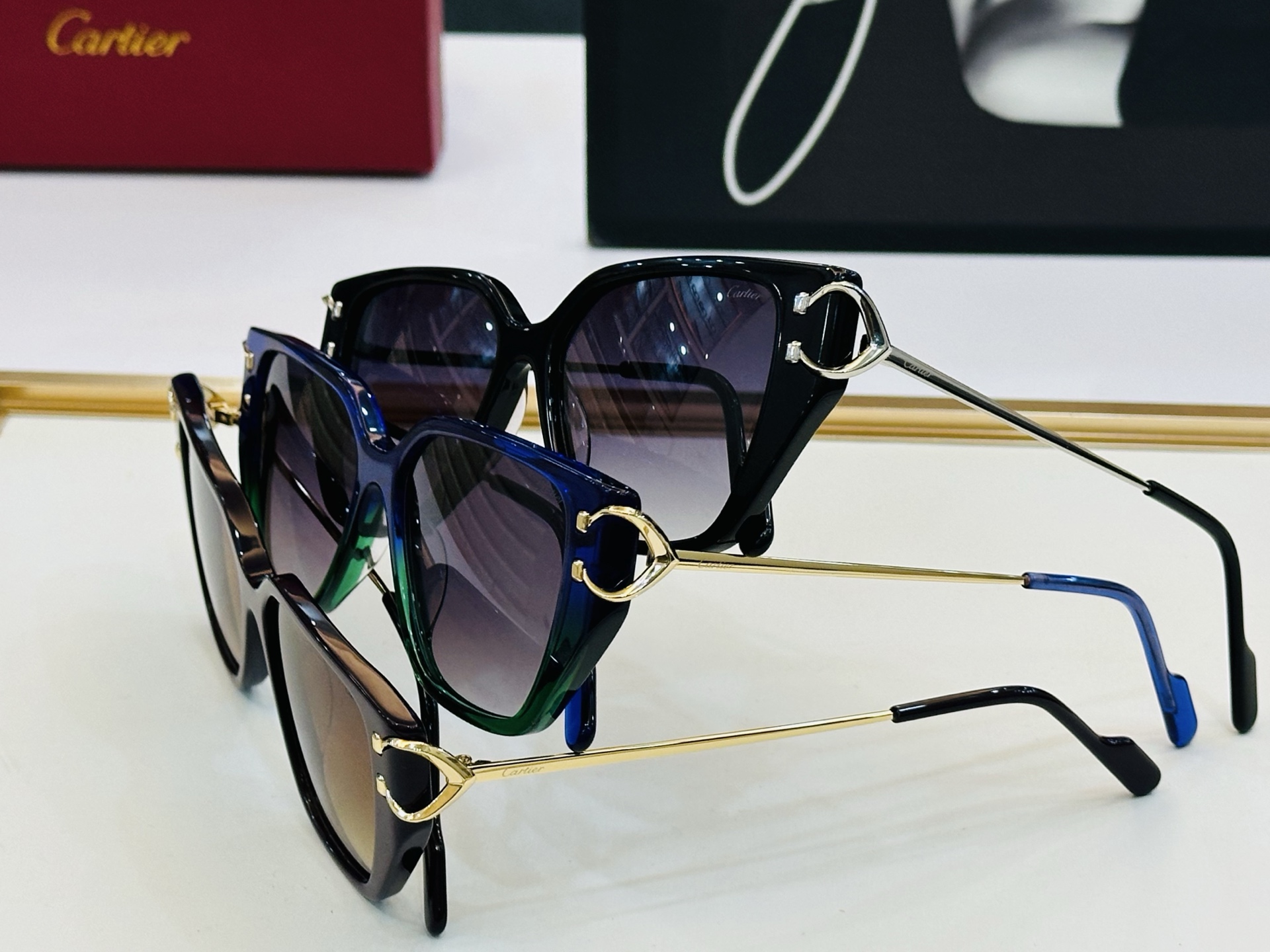 Cartie* 卡家 太阳镜 CT0588O Size：54口15-145 电镀工艺精湛气质十足！L男女