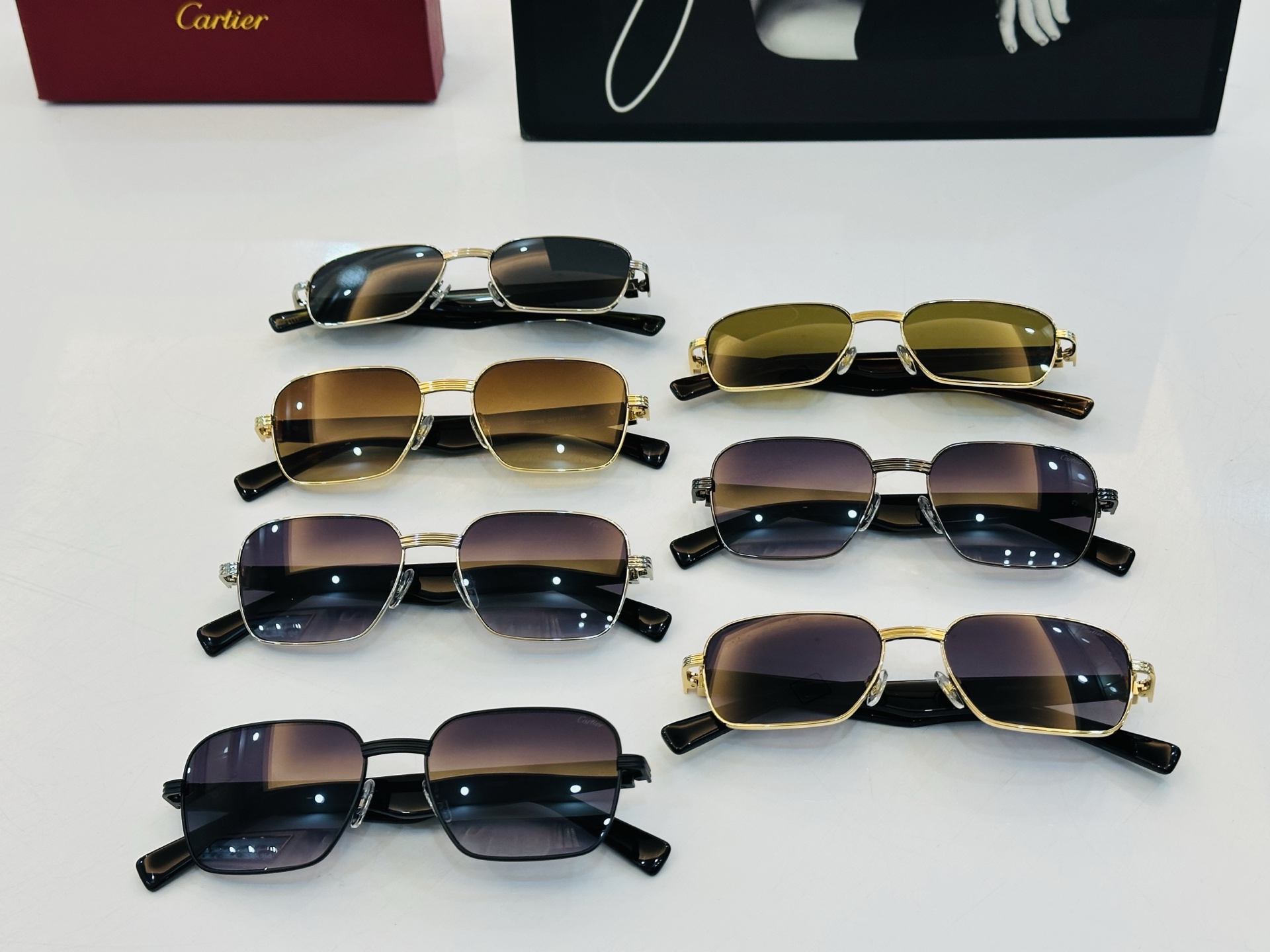 Cartie* 卡家 CT0538S 太阳镜 Size：54口17-145 工艺精湛气质十足！L男女同款