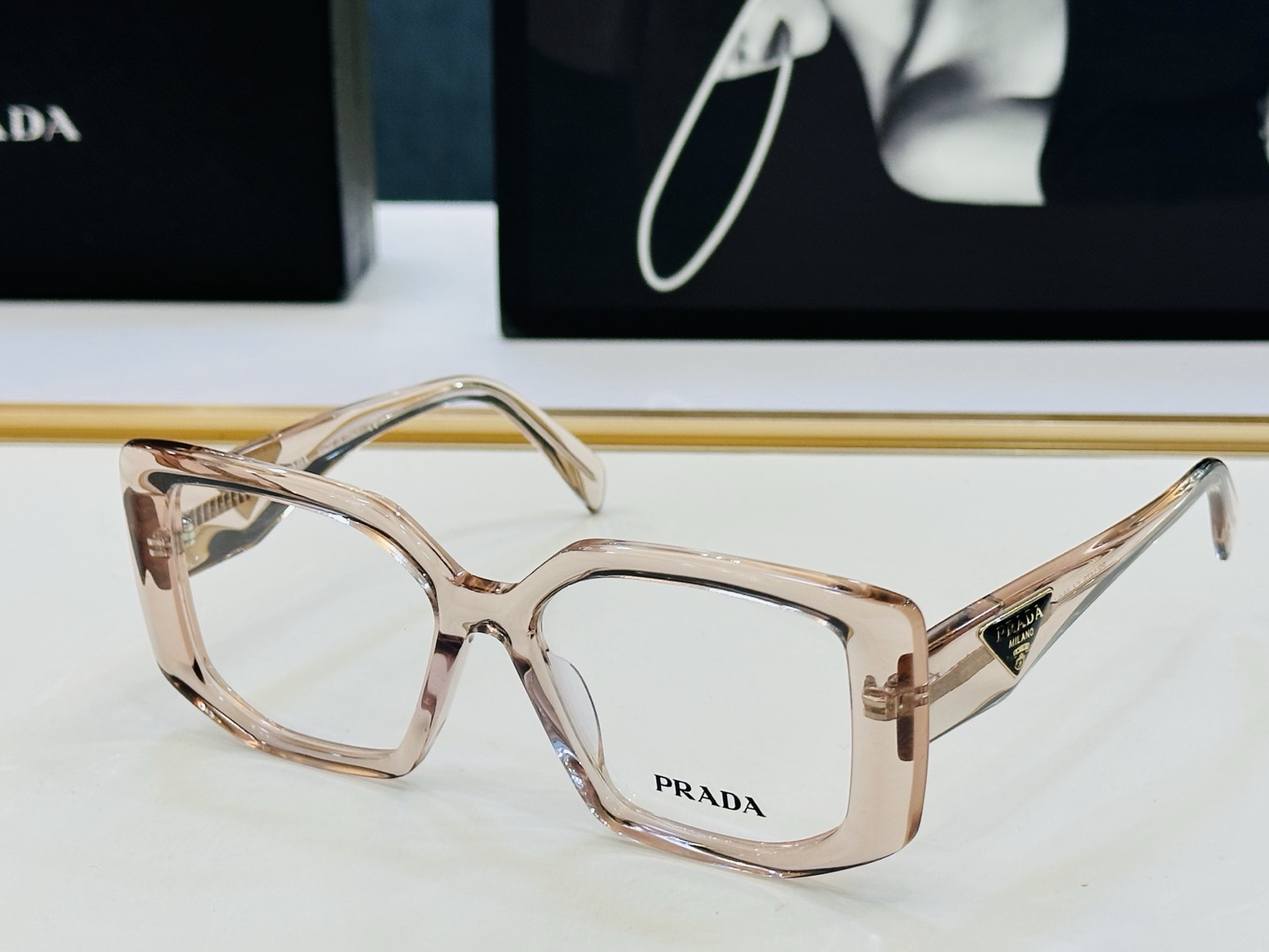🔺PRAD*🔻普家 PR14ZS Size：56口19-145眼镜系列堪称精湛制作 彰显独特个 Z最新推