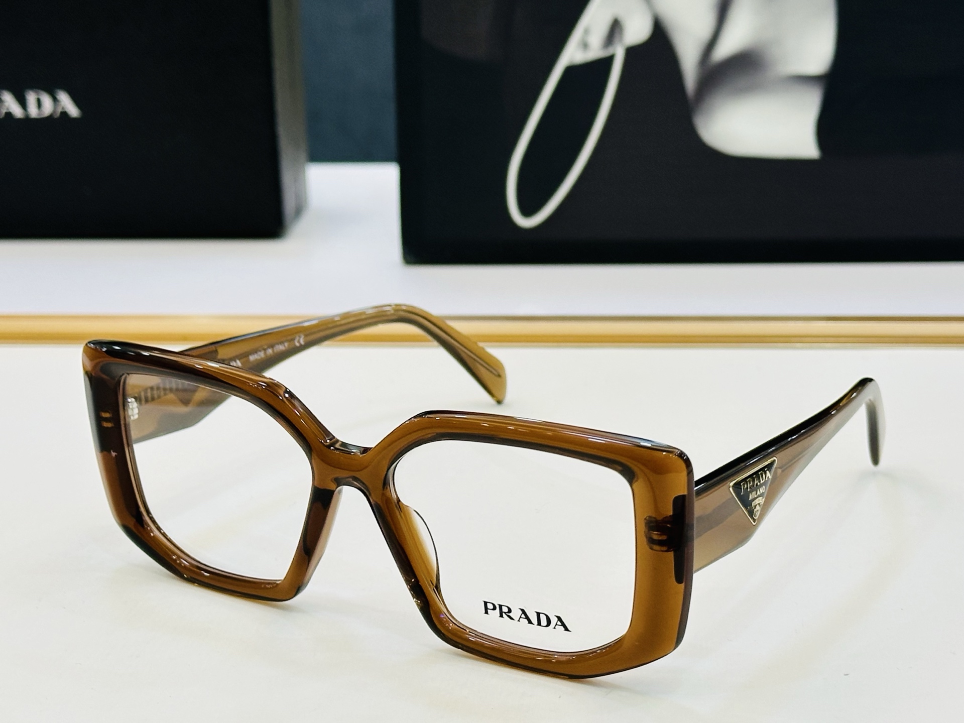 🔺PRAD*🔻普家 PR14ZS Size：56口19-145眼镜系列堪称精湛制作 彰显独特个 Z最新推