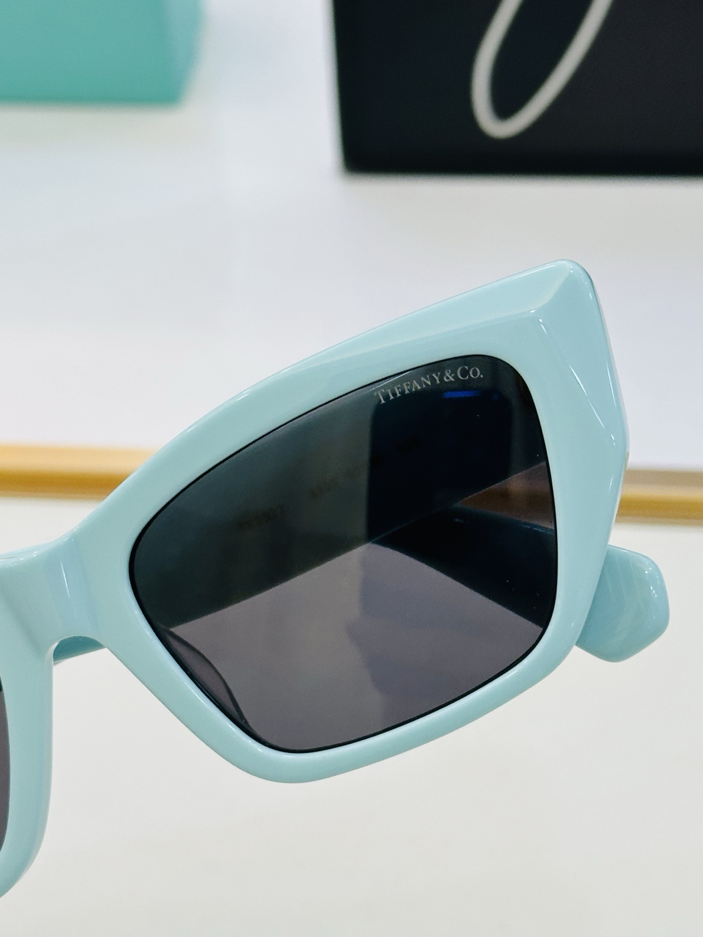 蒂芙家 Tiffany & CO. TF5022 Size：55口18-145 时尚太阳镜架 👍b多色可