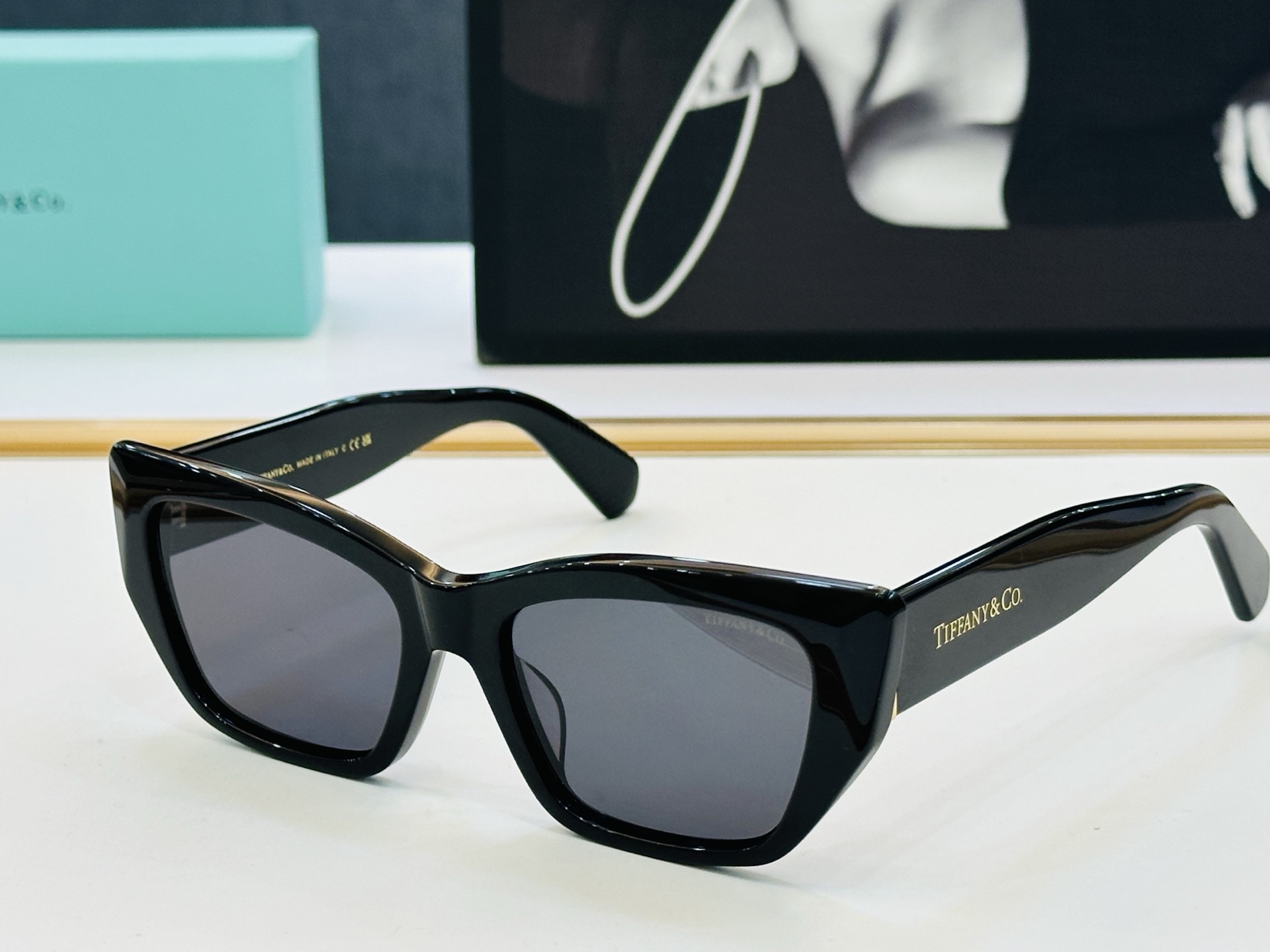 蒂芙家 Tiffany & CO. TF5022 Size：55口18-145 时尚太阳镜架 👍b多色可