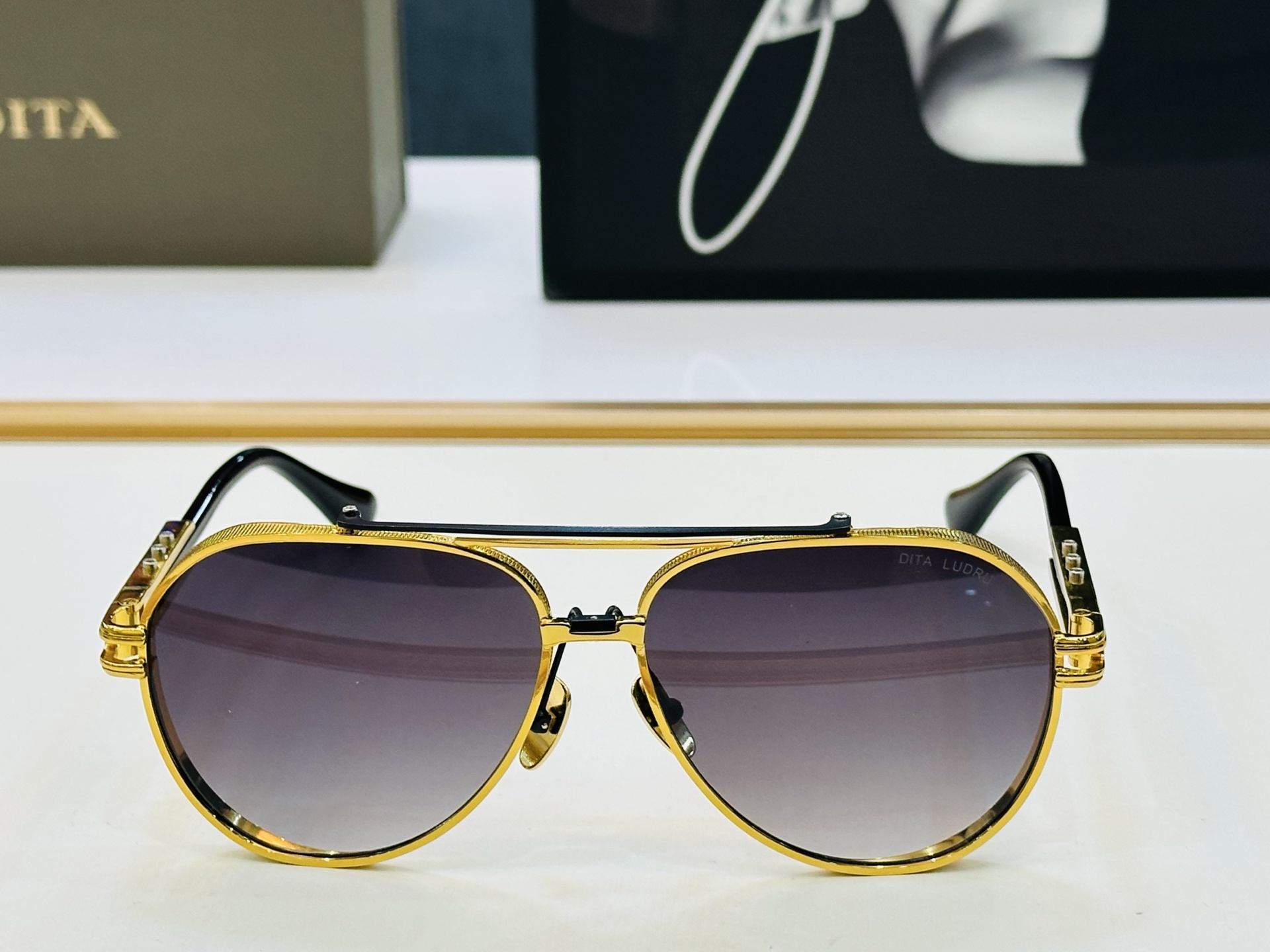 官网款 DlT* 迪塔 DTS436 Size：61口14-142 意大利最新原单货 [得意][得意]男