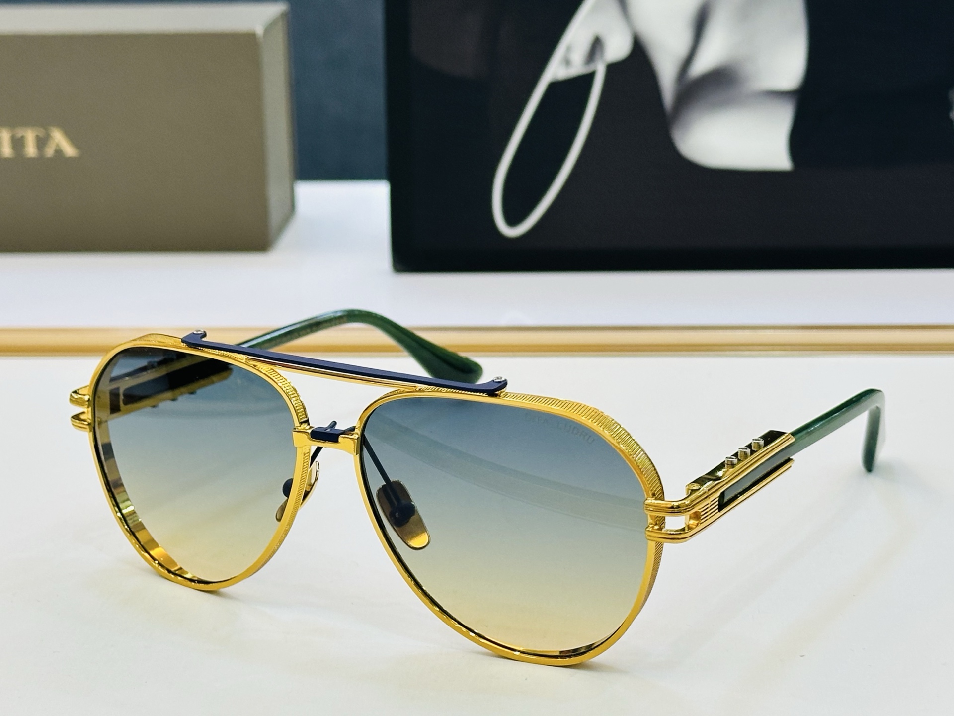 官网款 DlT* 迪塔 DTS436 Size：61口14-142 意大利最新原单货 [得意][得意]男