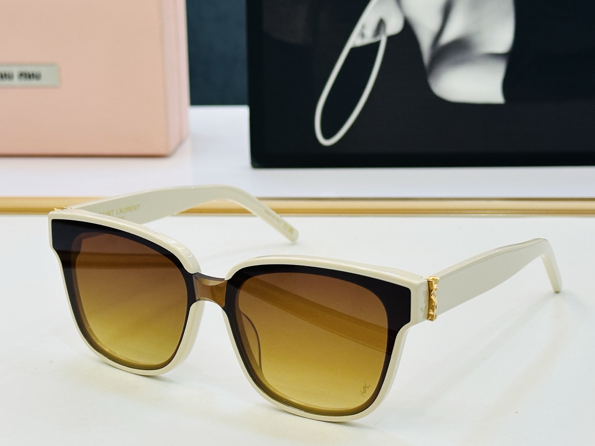 网红爆款 圣罗兰💫SL M40S 💫Size：53口19-145 板材框设计 💎❤️XL俏皮甜美质感超好