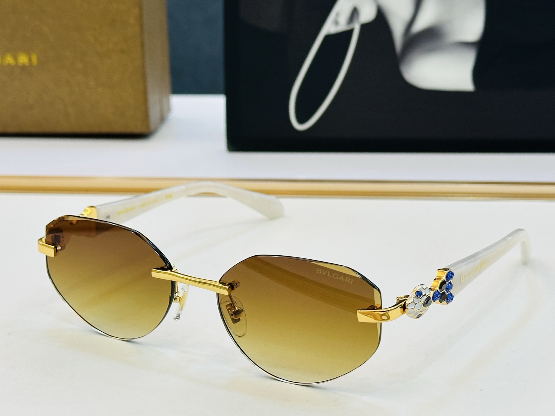 🆕款 官网同售 宝格家 BV1807LU👍 Size ：57口18-145 绝对要买😎品质非常完美 b出