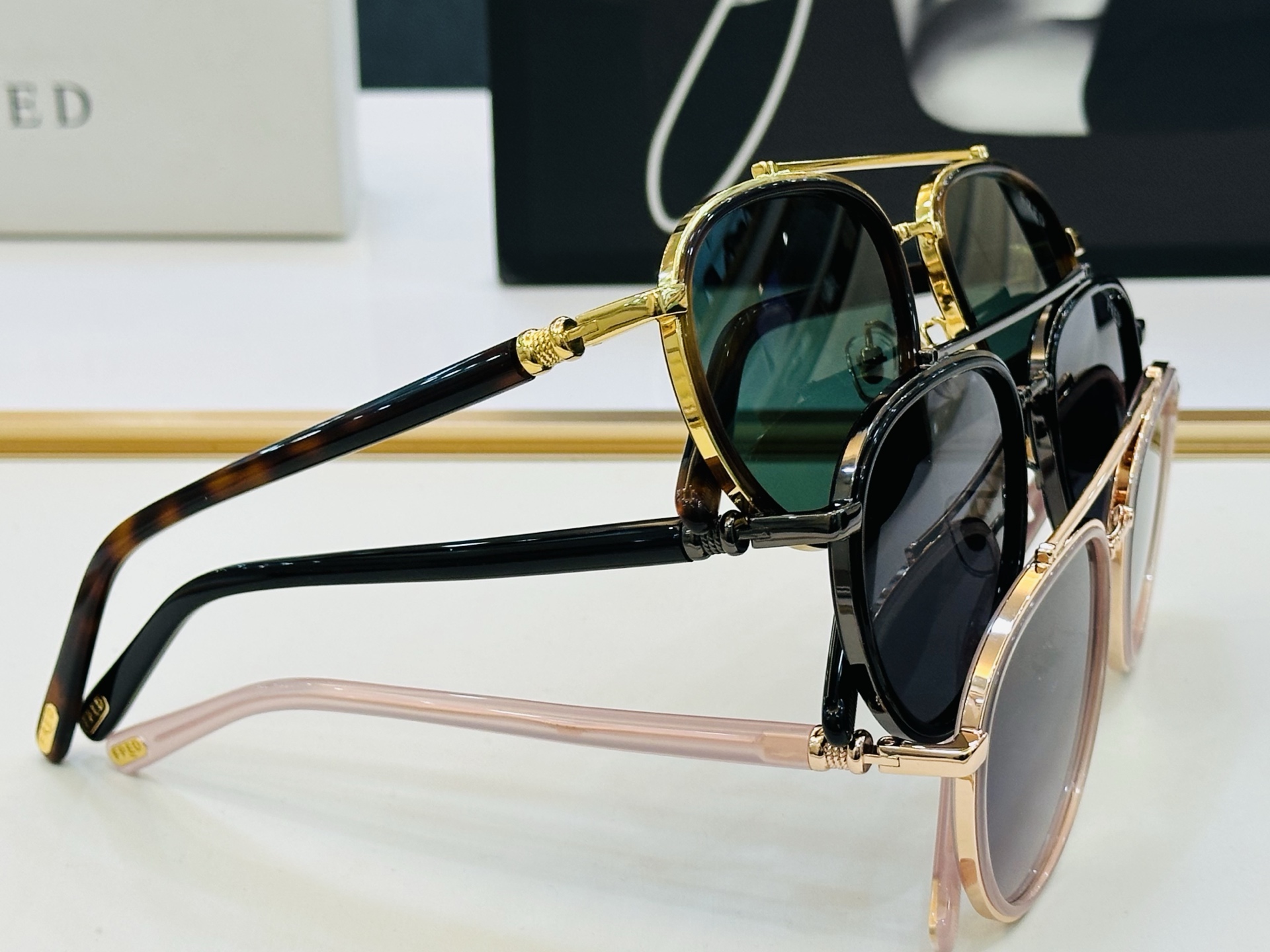 🔺FRED🔻法兰 FG58019U Size：56口16-145 醒目品牌logo扣扣 🔝🔝b上脸超美 