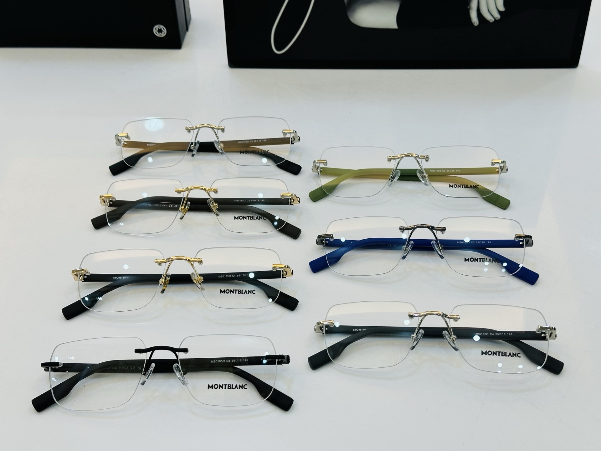 MB0185O Size：55口18-145 🌤万宝龙 非常能彰显一个人的品味品质做工稳实 碳纤维腿 Z