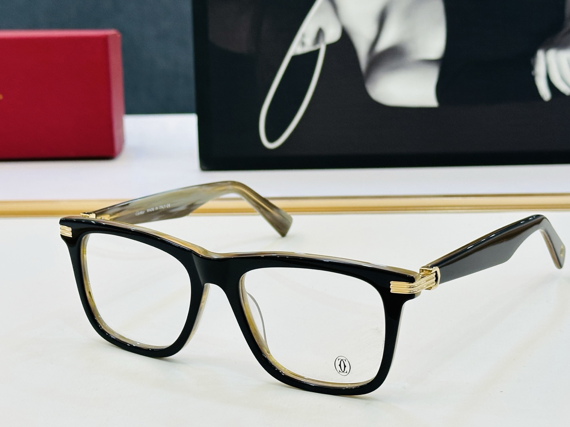 Cartie* 卡家 太阳镜 CT0420 Size：54口19-145 电镀工艺精湛气质十足！L配光架