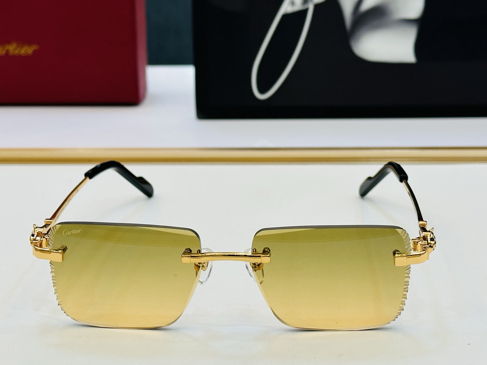 Cartie* 卡家 CT01838 太阳镜 Size：56口18-145 工艺精湛气质十足！bm男女同
