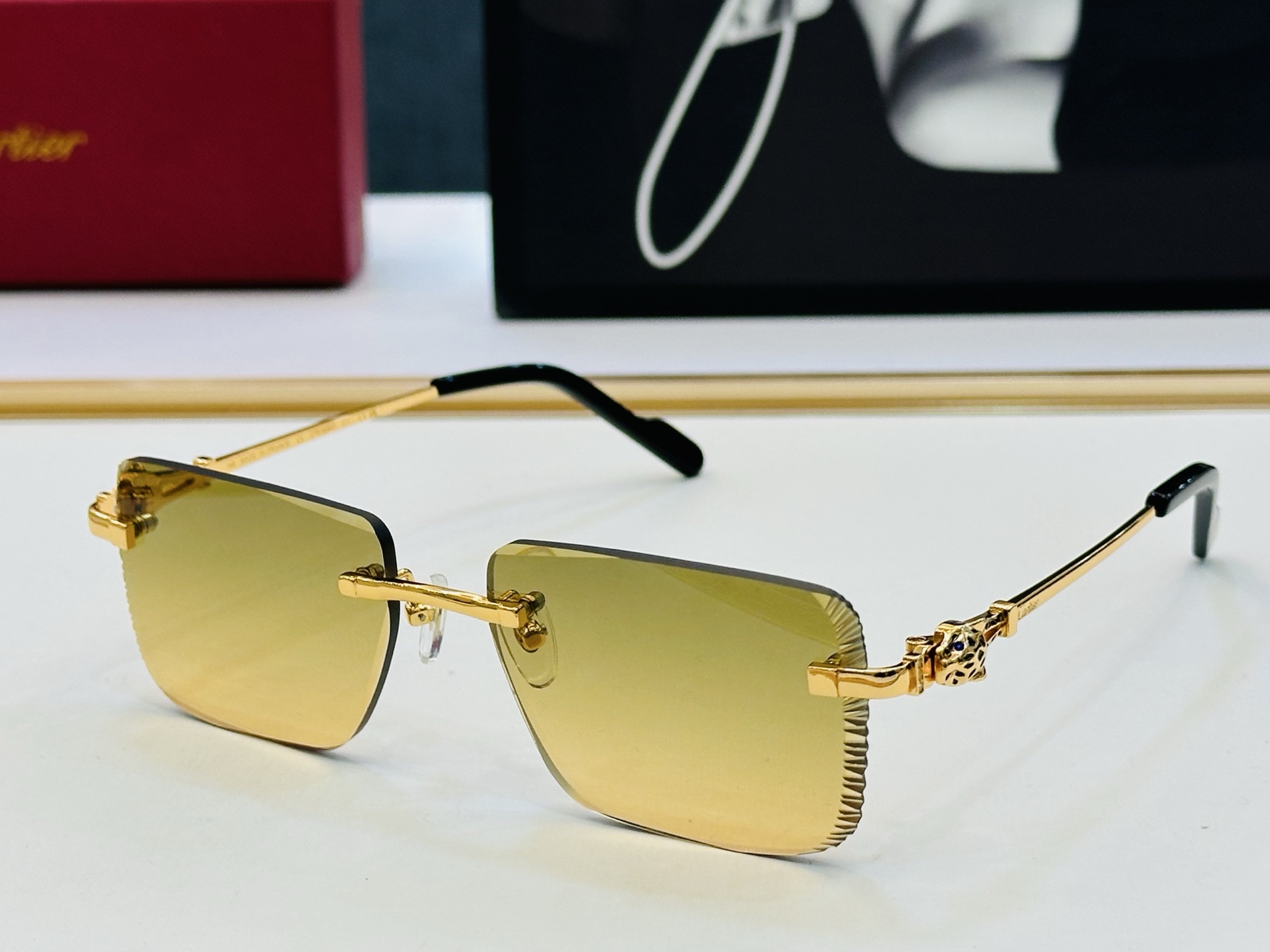 Cartie* 卡家 CT01838 太阳镜 Size：56口18-145 工艺精湛气质十足！bm男女同