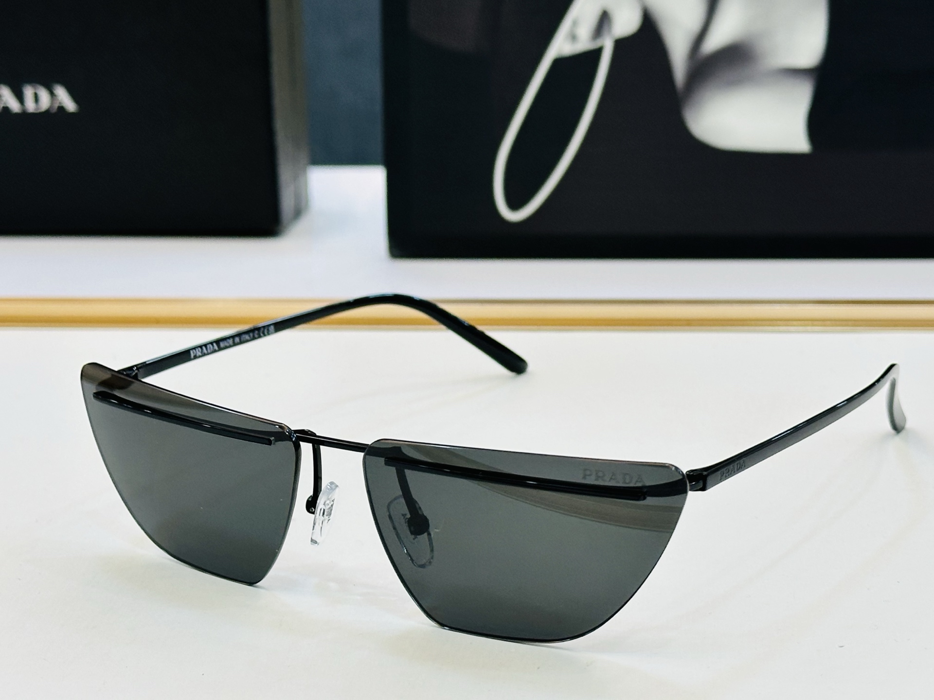 🔺PRAD*🔻普家 PRC52S Size：64口14-140 眼镜系列堪称精湛制作 彰显独特个性 J最