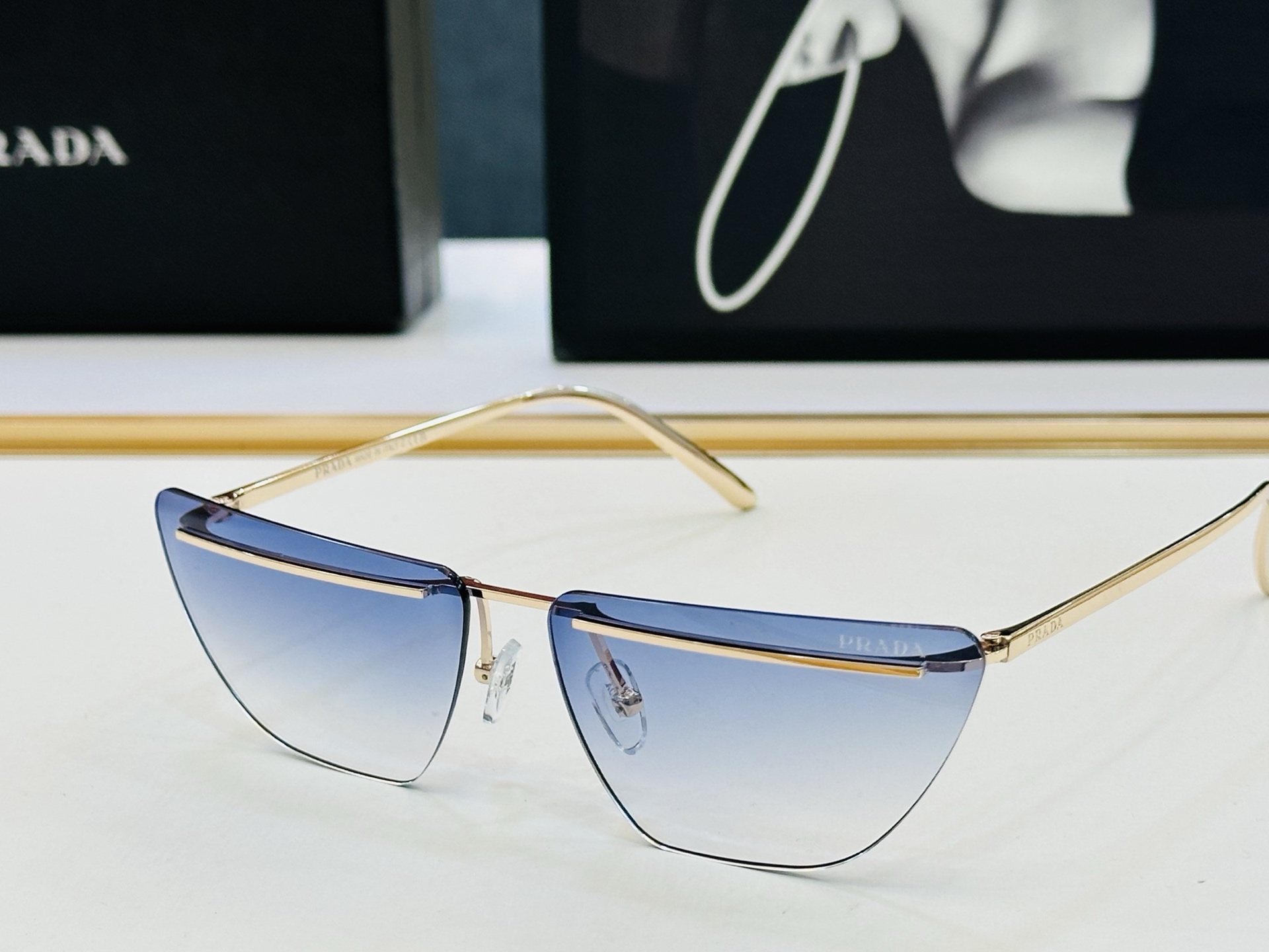 🔺PRAD*🔻普家 PRC52S Size：64口14-140 眼镜系列堪称精湛制作 彰显独特个性 J最