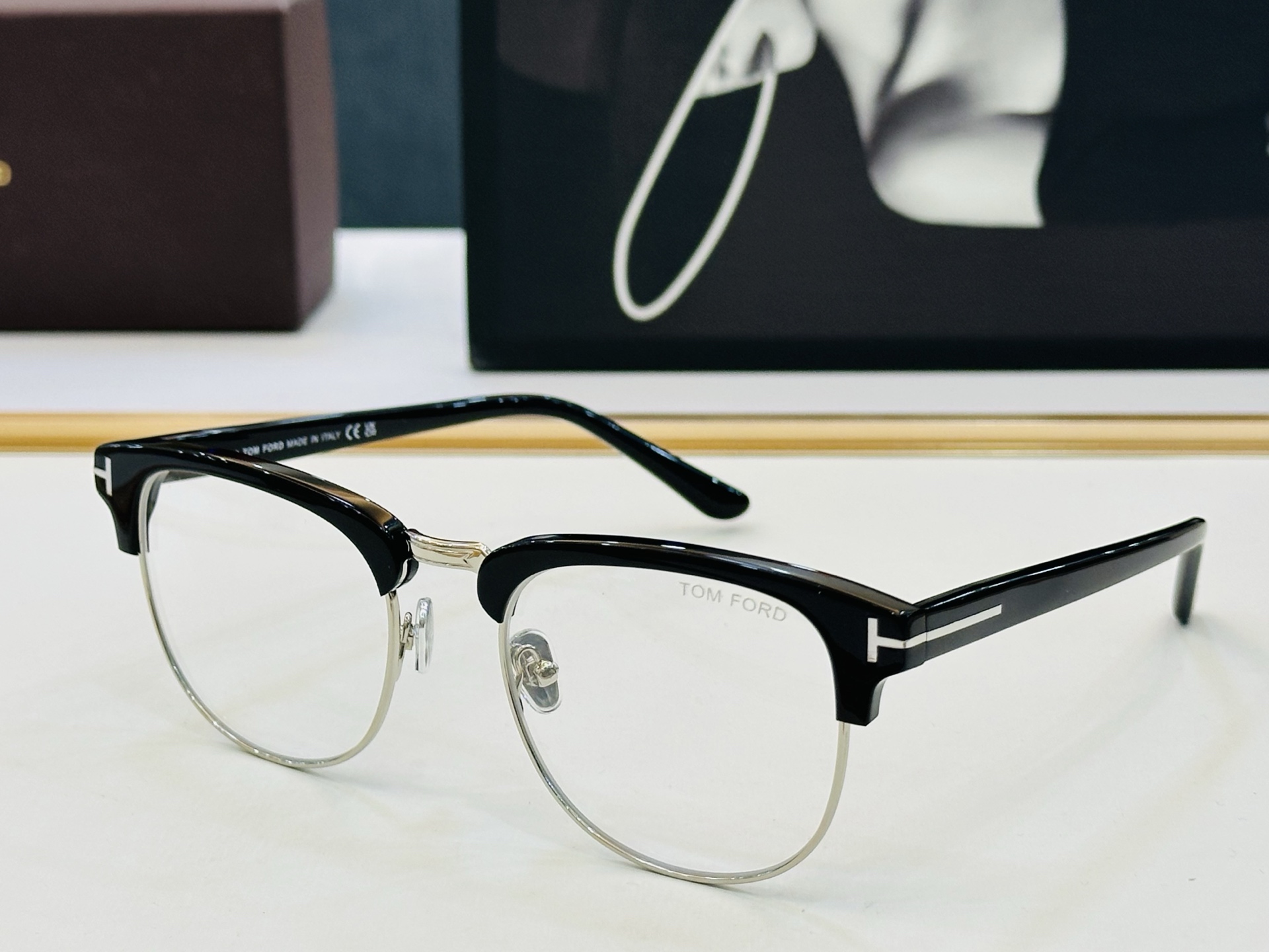 🔺TOM FOR*🔻 汤姆家 官网新款 FT0248 Size：51口20-145 经典时尚 🔝🔝C采用