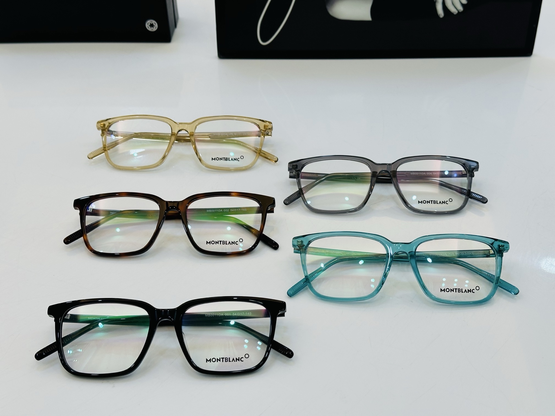 MB0011OA Size：54口17-145 🌤万宝龙 非常能彰显一个人的品味品质做工稳实 L 配光架