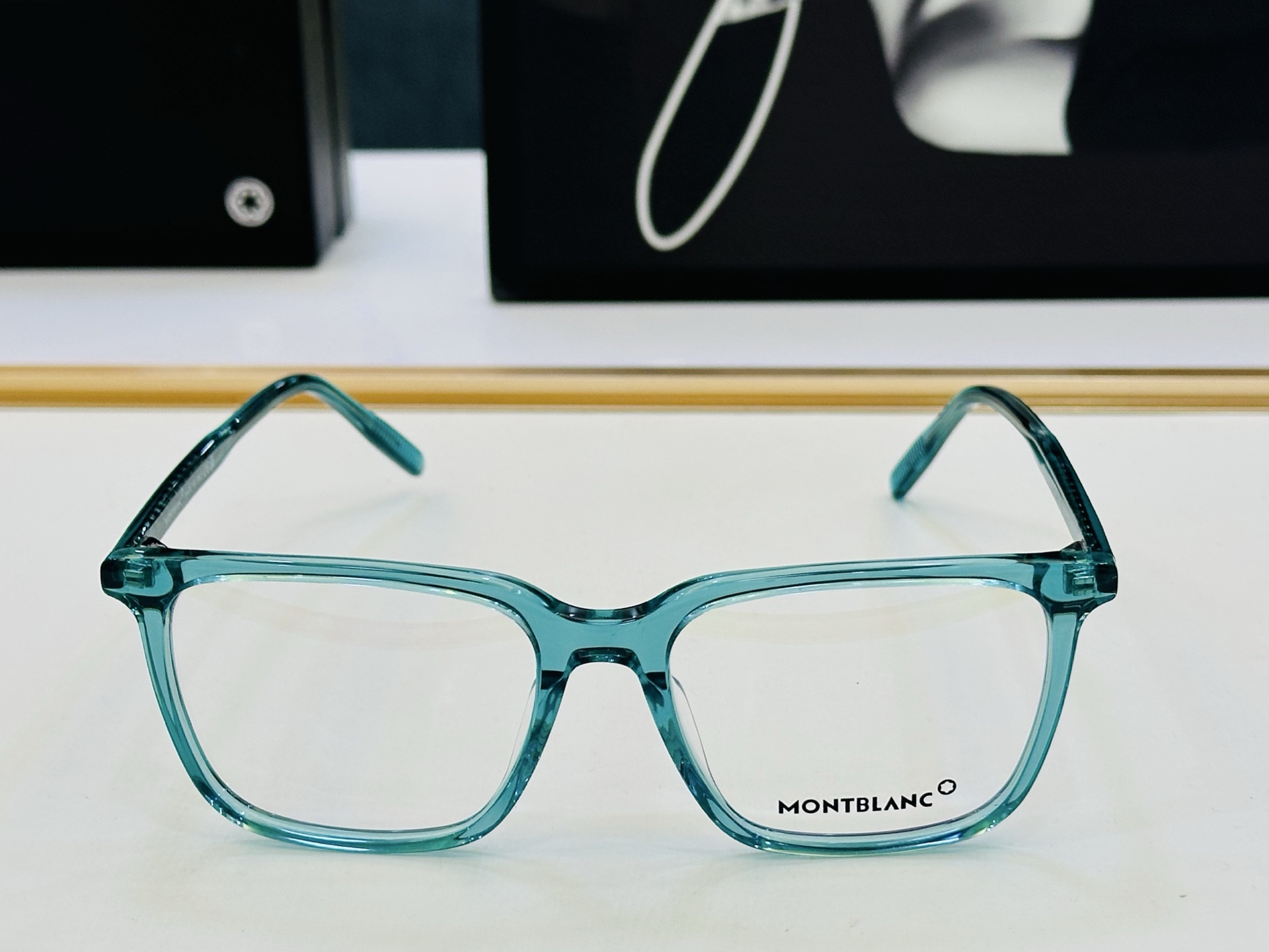 MB0011OA Size：54口17-145 🌤万宝龙 非常能彰显一个人的品味品质做工稳实 L 配光架