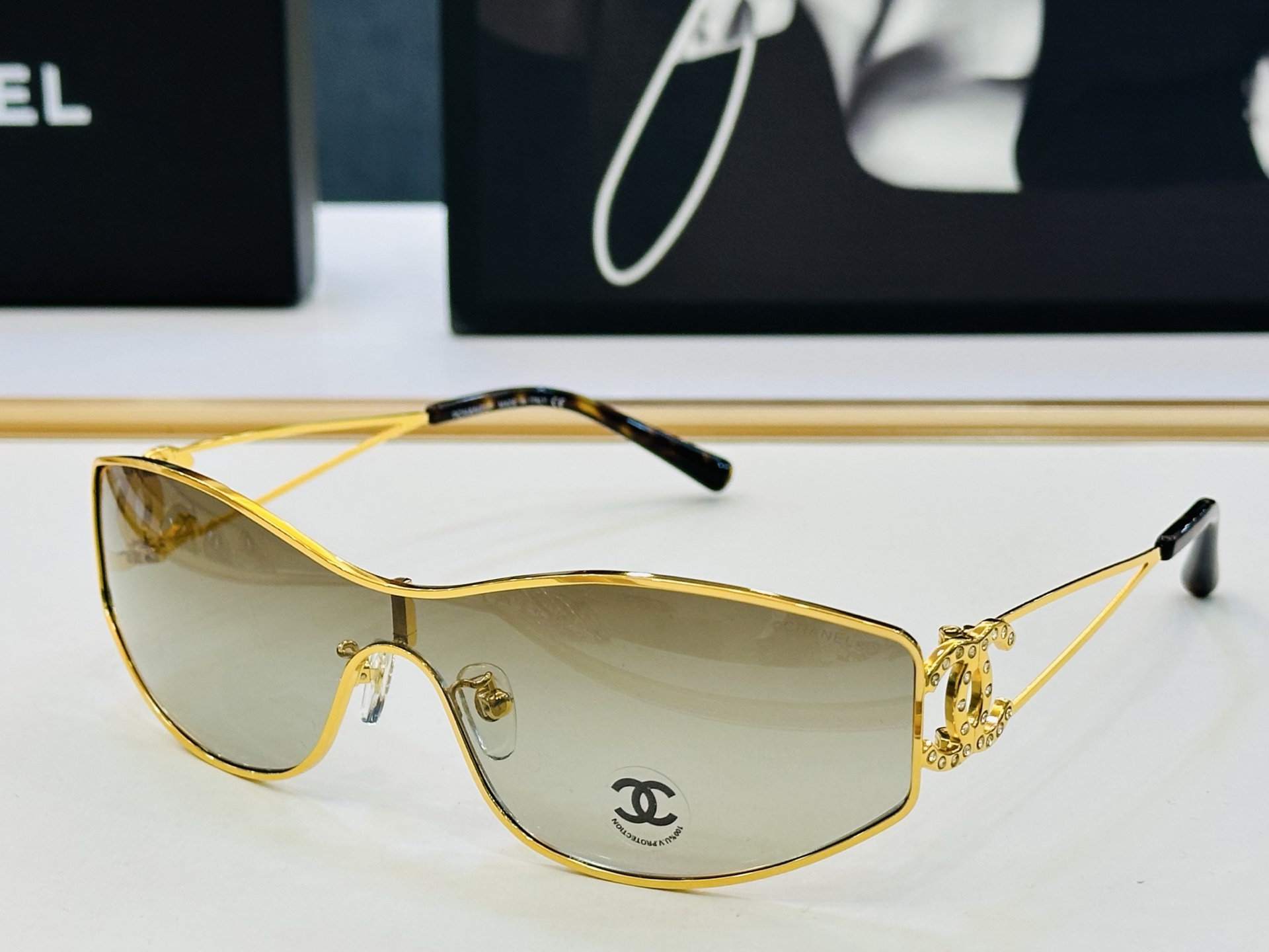 🆕 【CHANE*/香家】MODEL:CH4073-B size：138口1-140 💅🏻💓F太阳镜