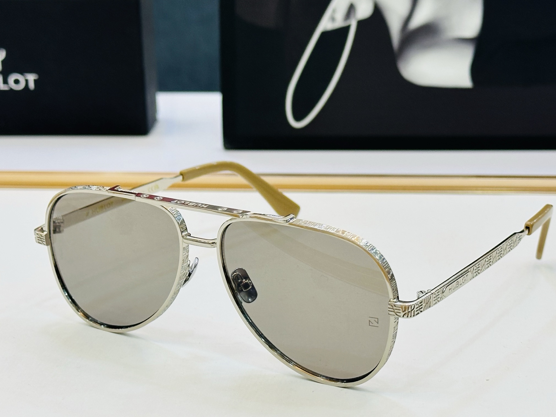 HUBLOT✨✨✨MODEL:H332 ✨✨SIZE： 59口15-145 ✨✨ L最新款