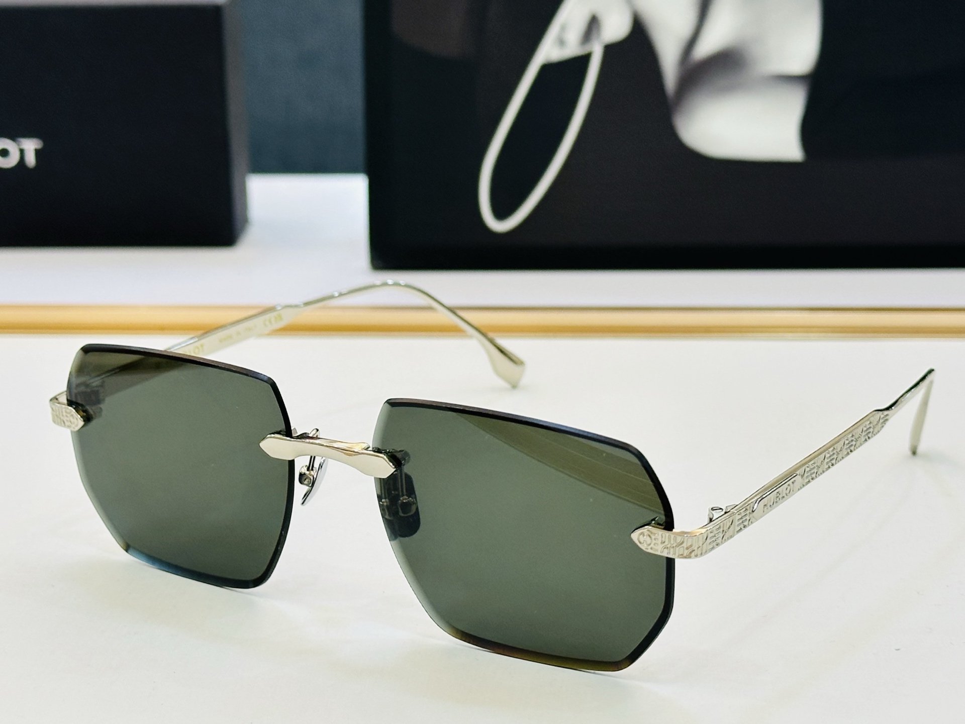 HUBLOT✨✨✨MODEL:H324 ✨✨SIZE： 58口18-145 ✨✨ L最新款