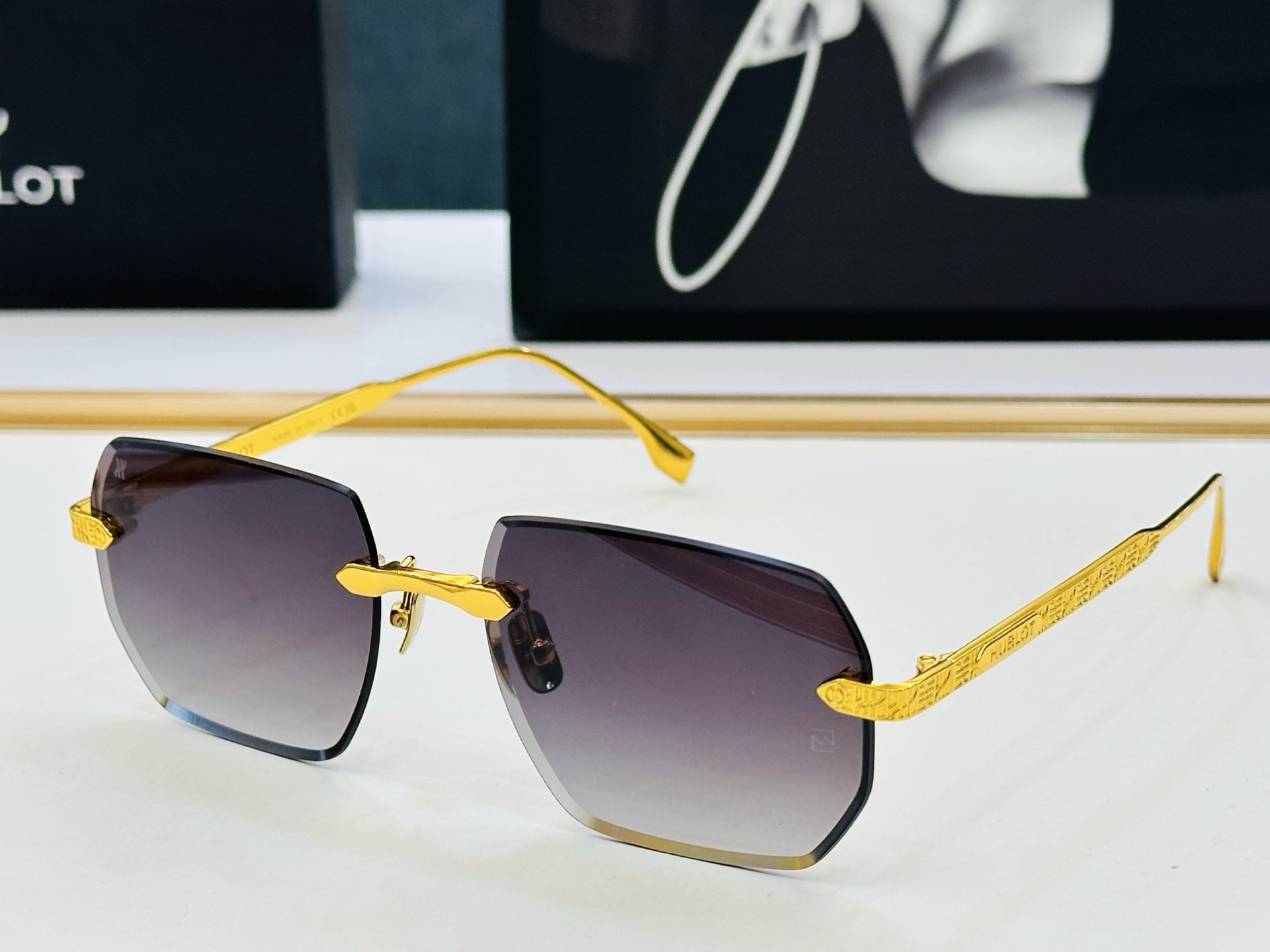 HUBLOT✨✨✨MODEL:H324 ✨✨SIZE： 58口18-145 ✨✨ L最新款