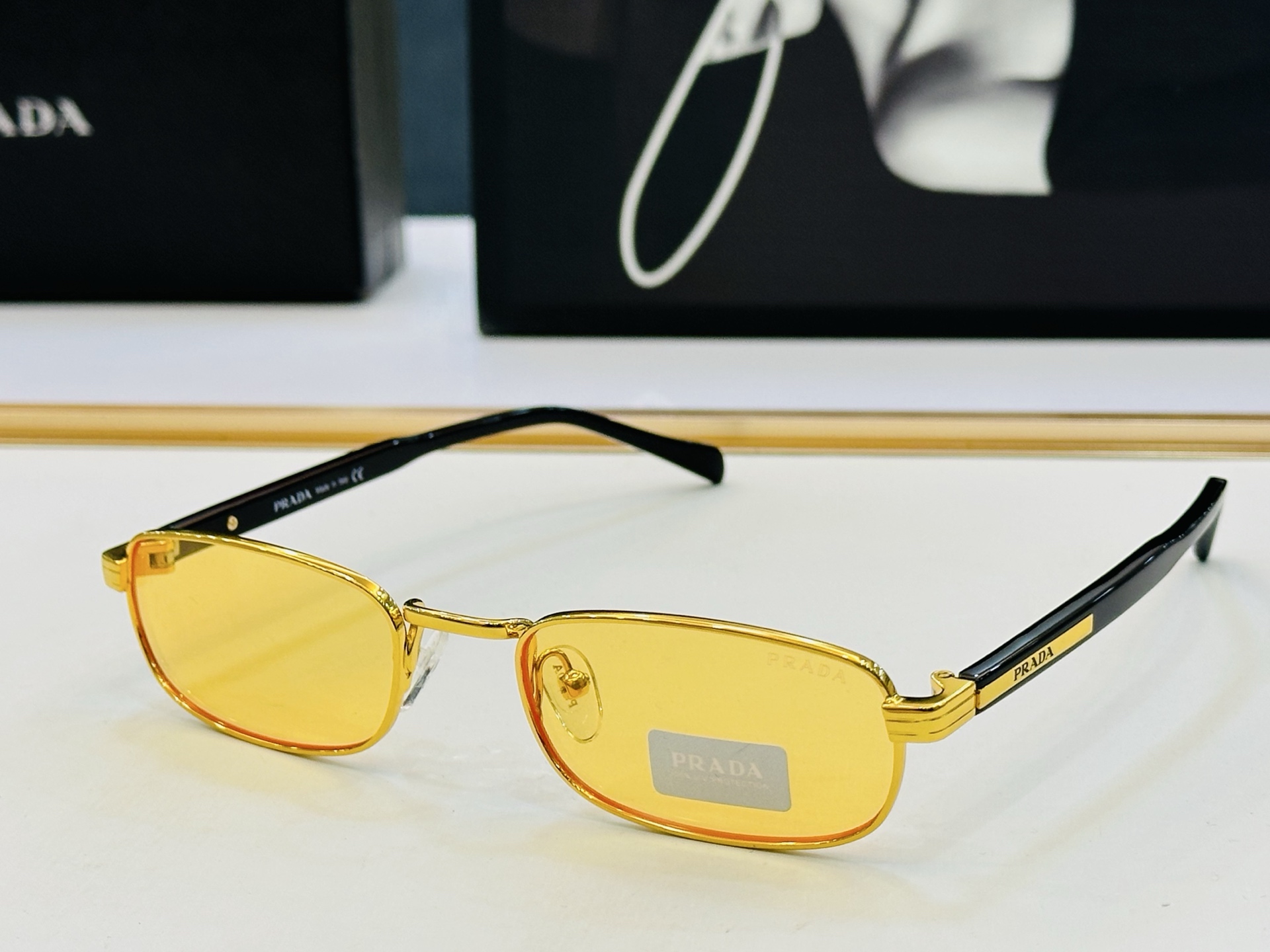 🔺PRAD*🔻普家 PRB54S Size：54口23-145 眼镜系列堪称精湛制作 彰显独特个性 F🌤