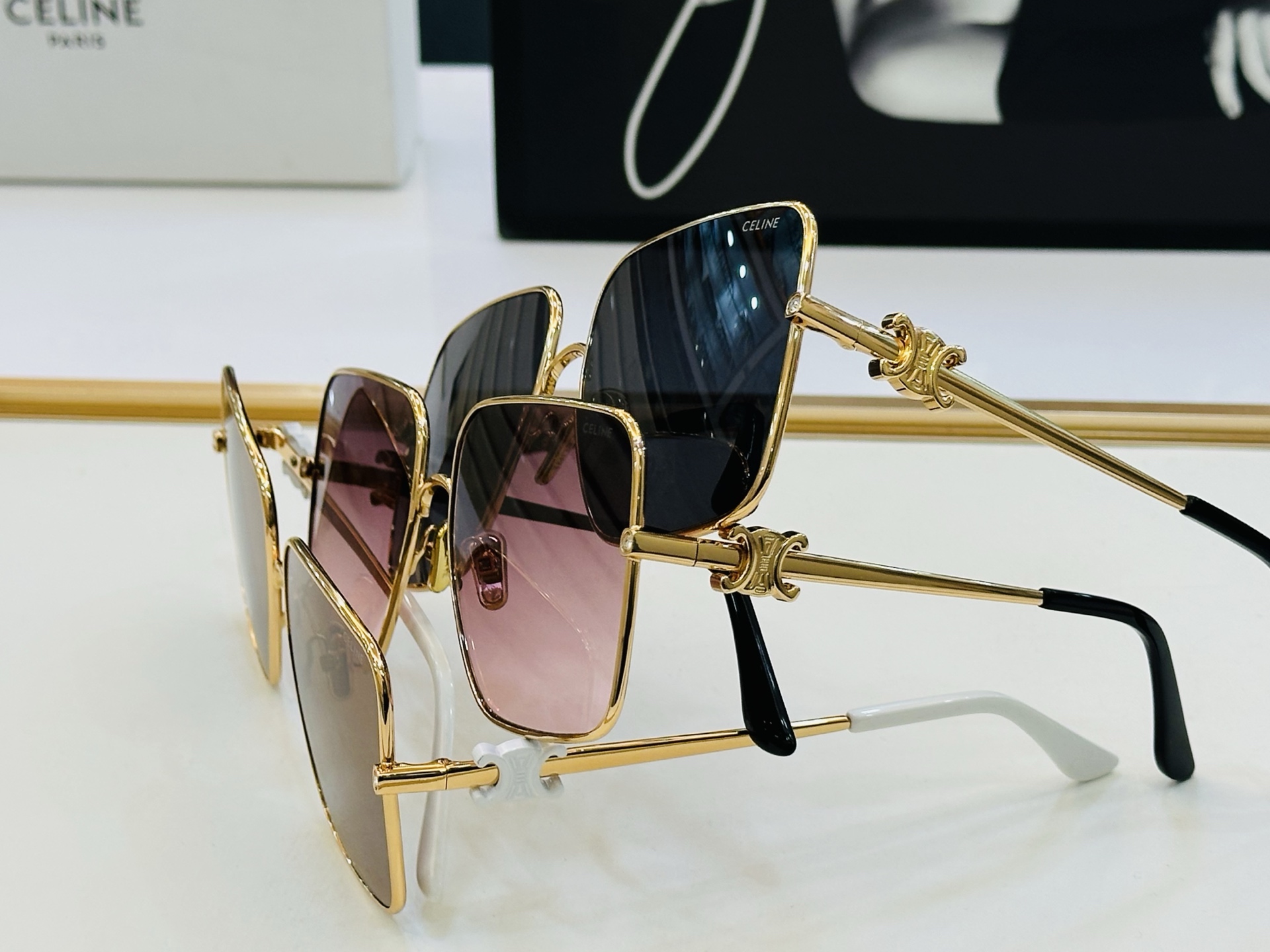 【CELINE】赛琳 CL42101U Size：60口17-143 一直热销的款式 欧美风 光泽度好 