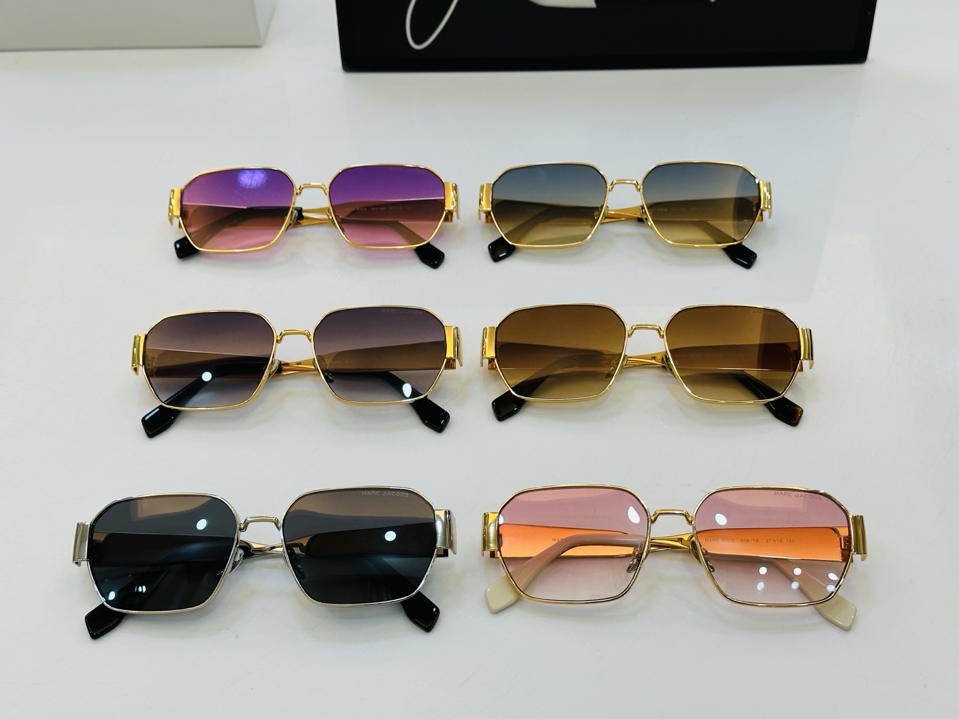 马杰克 MODEL: MARC805/S Size：57口16-145 。。。时尚款 XL大氣百搭的款式