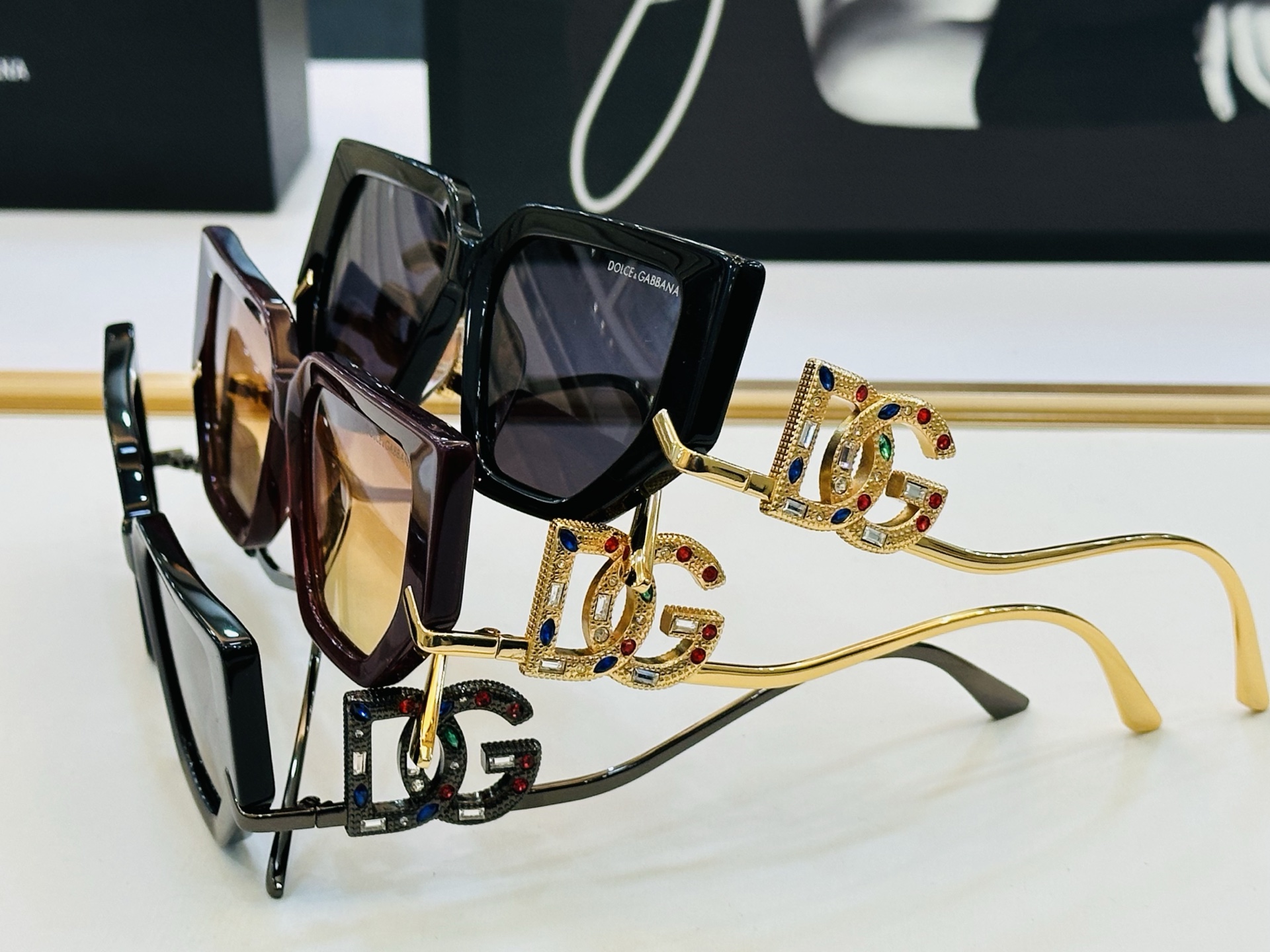 🆕 官网款 🔺DOLCE&GABBAN*🔻DG4400 Size：52口16-140 新颖独特🔝🔝K美艳