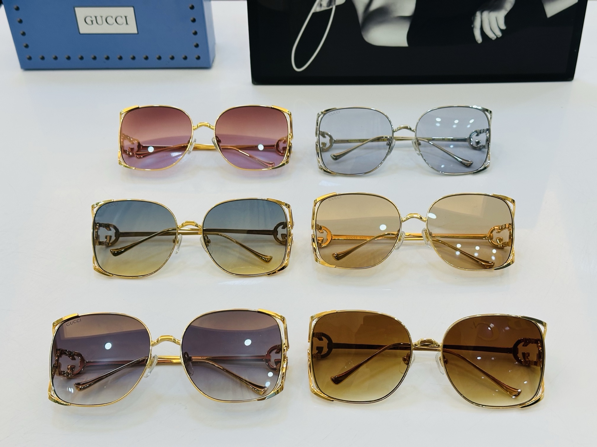 GUCC* 古家 GG1669 🐝🐝系列 Size：60口18-132 🍁🍁K 超绝品质 太阳镜 。