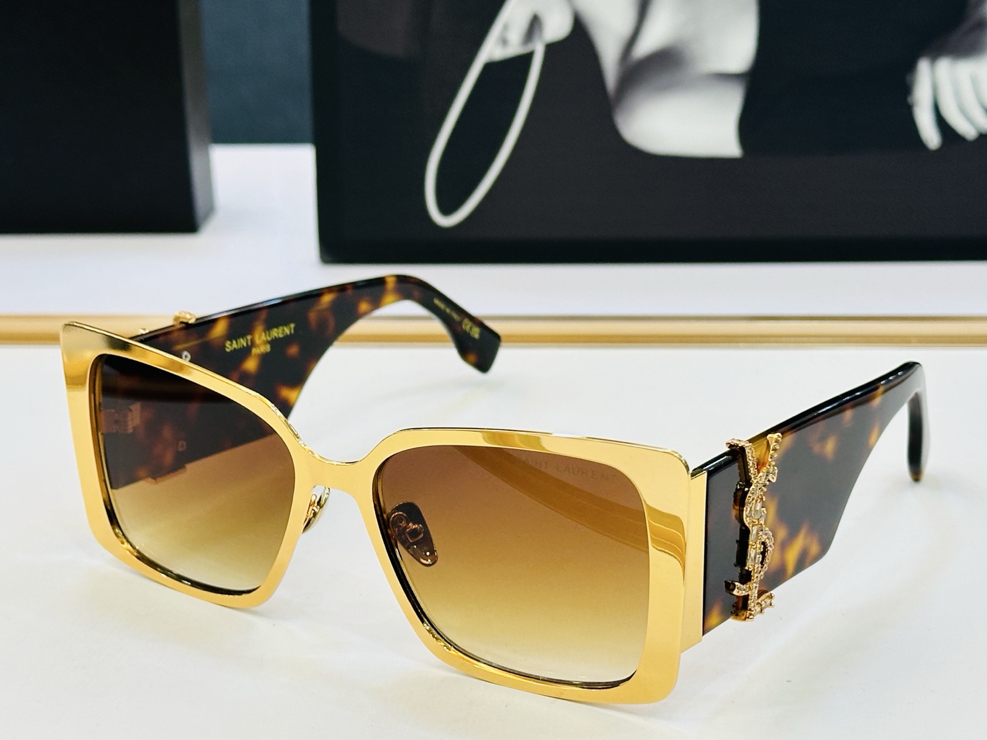 网红爆款 圣罗兰💫SL M1719L 💫Size：60口18-145 板材框设计 K俏皮甜美质感超好