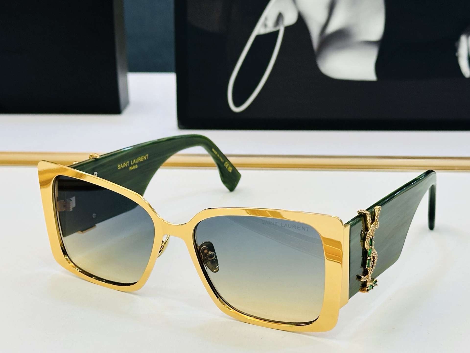 网红爆款 圣罗兰💫SL M1719L 💫Size：60口18-145 板材框设计 K俏皮甜美质感超好