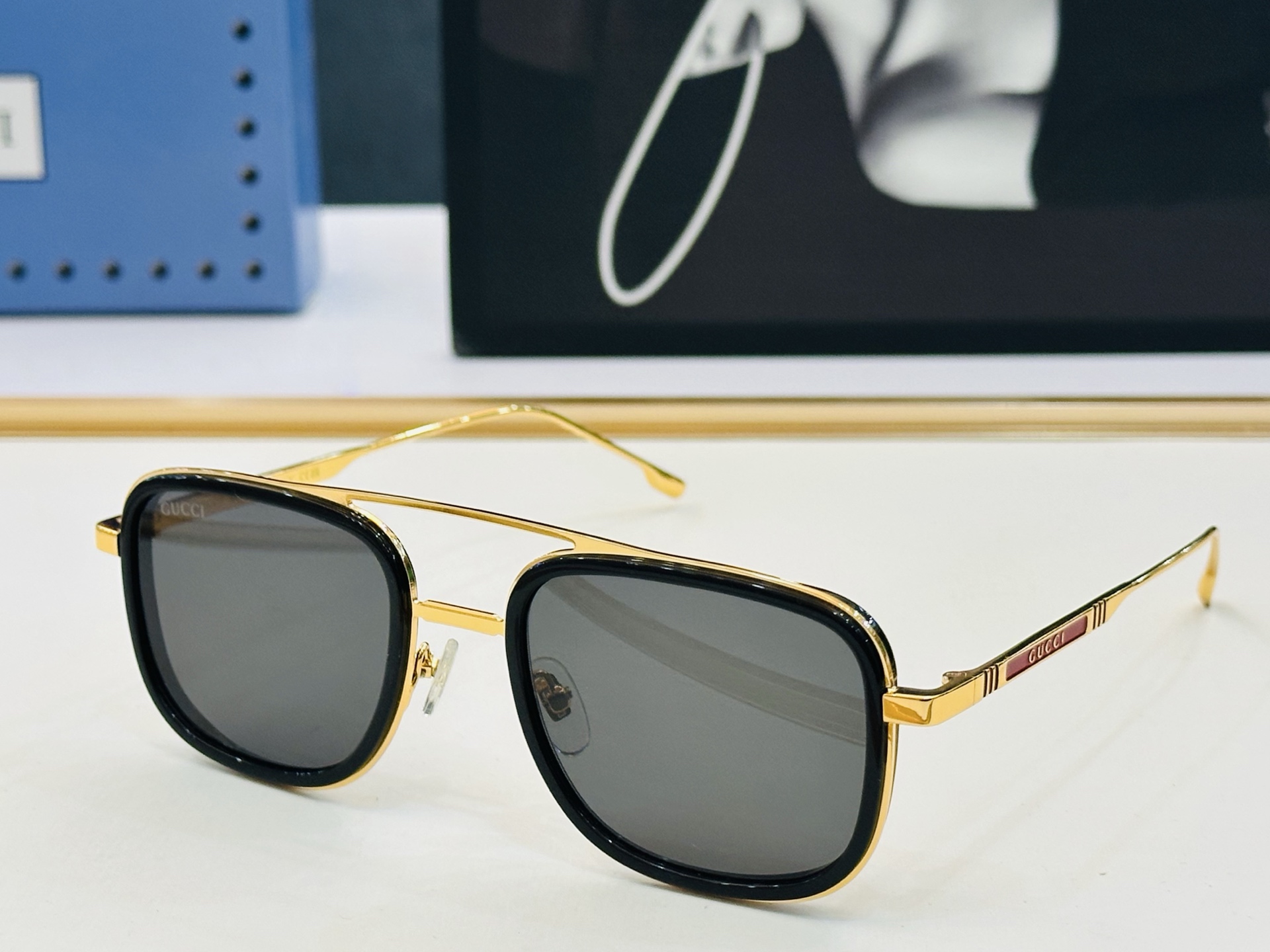 GUCC* 古家 GG1647 🐝🐝系列 Size：52口21-140 🍁🍁 J超绝品质太阳镜 。