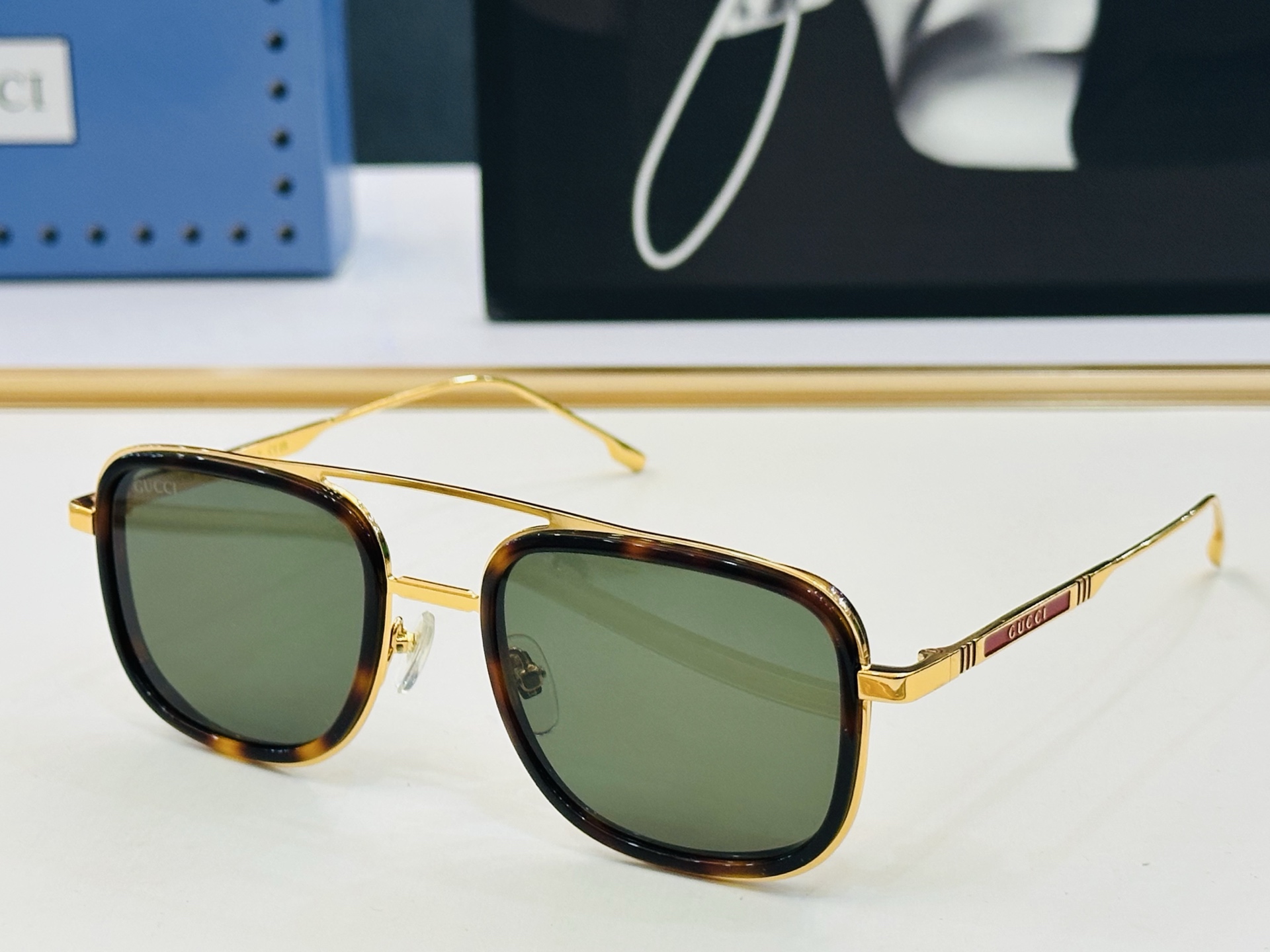 GUCC* 古家 GG1647 🐝🐝系列 Size：52口21-140 🍁🍁 J超绝品质太阳镜 。