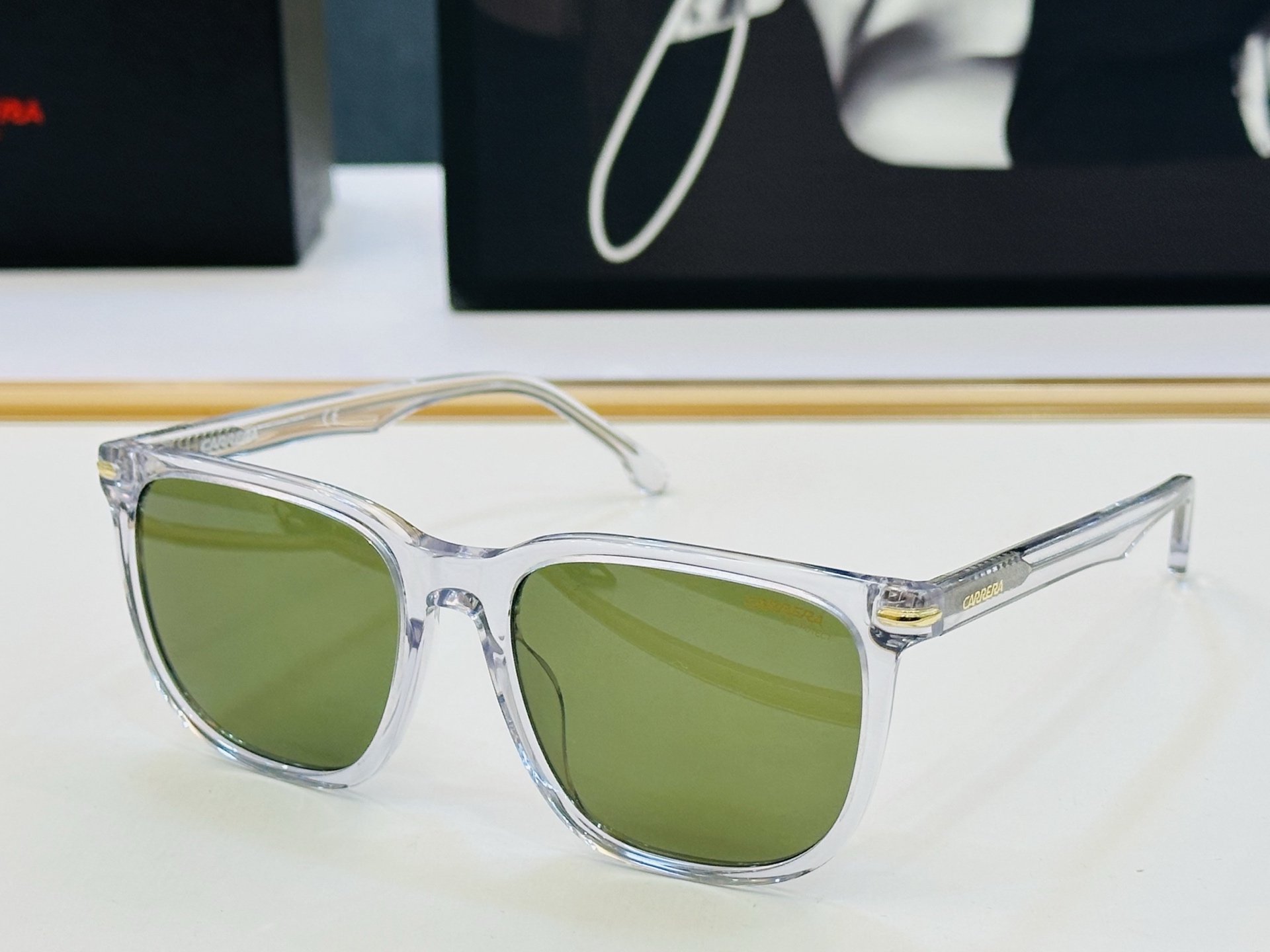 卡雷拉 CARRER* MODEL: 300/S Size：54口18-145 🐲🐲超轻材质 。L上脸超